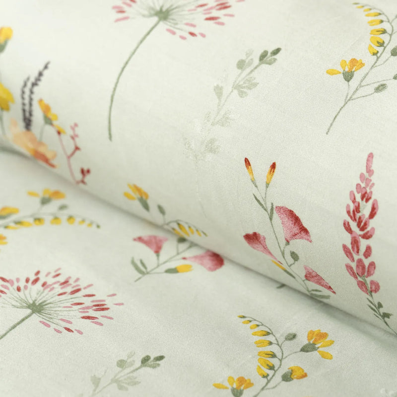 Flores Cotton Sateen Duvet Set texture detail