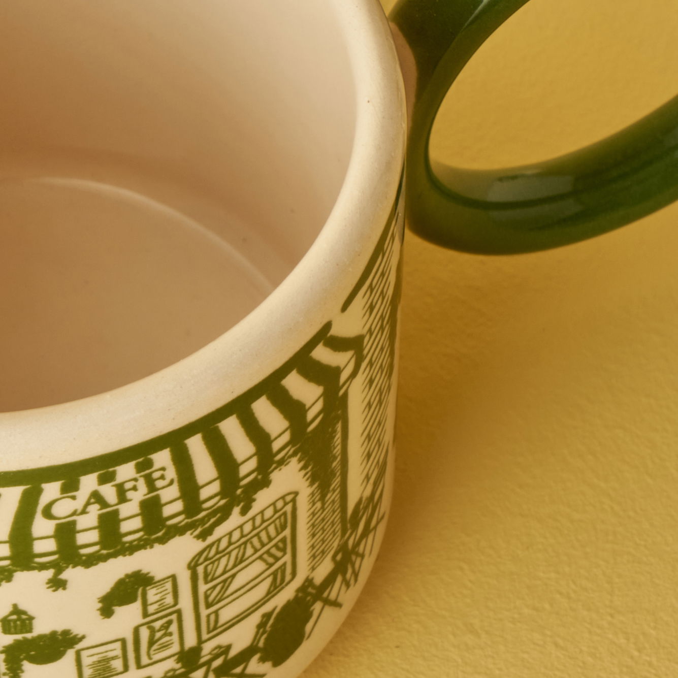 Scene Ceramic Cup Set (2 Pieces)