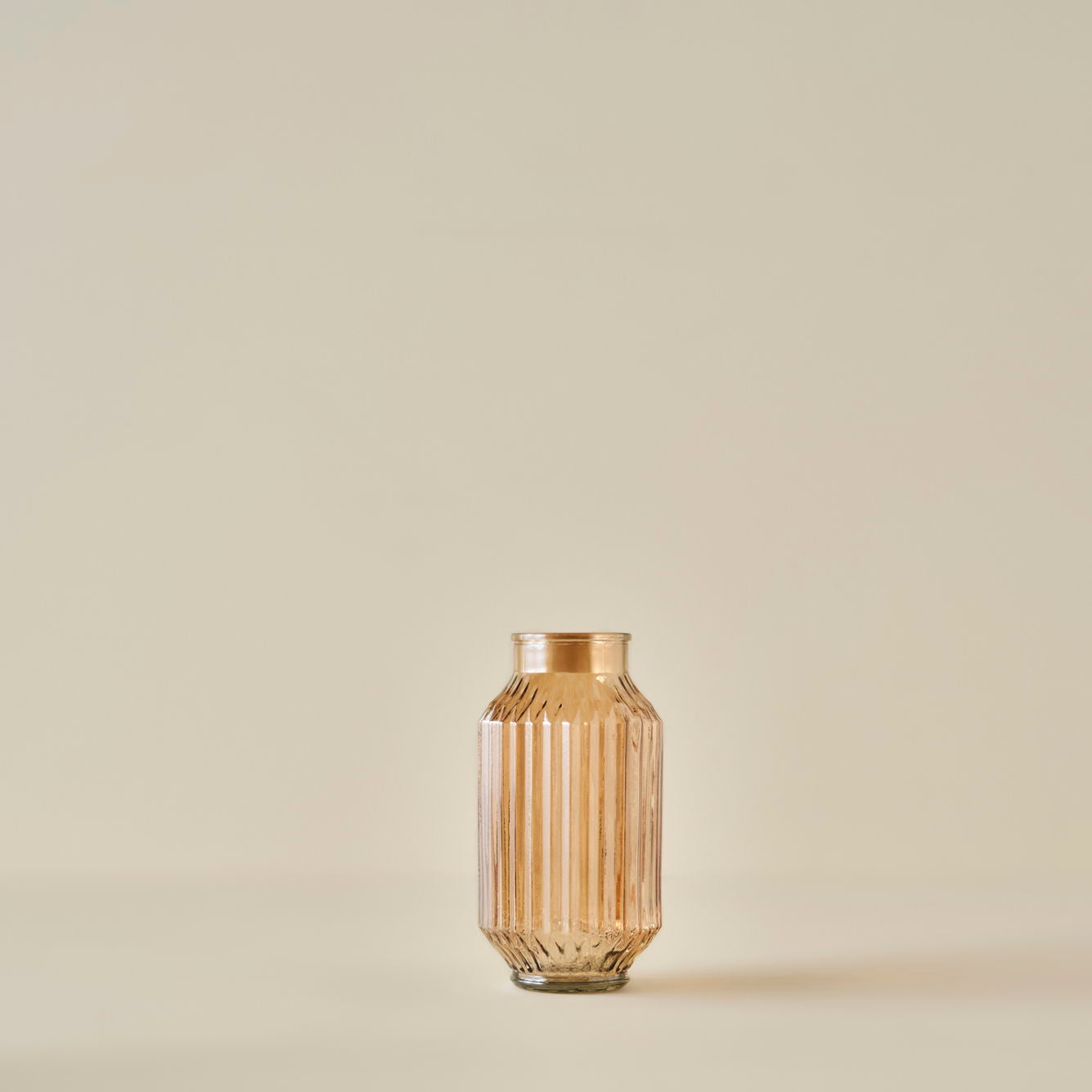 Nilda Ribbed Glass Vase