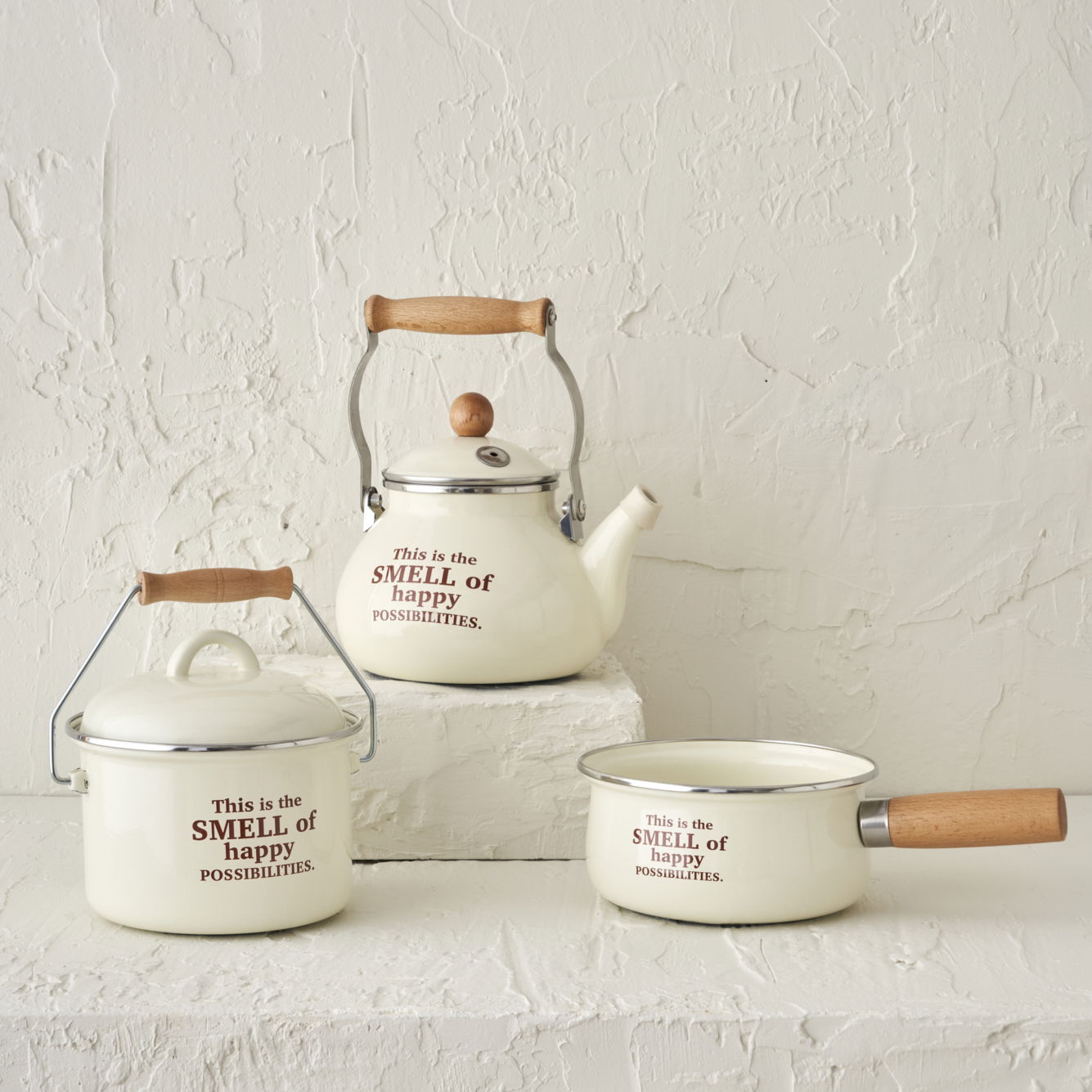 Cozy Enamel Saucepan with Wooden Handle