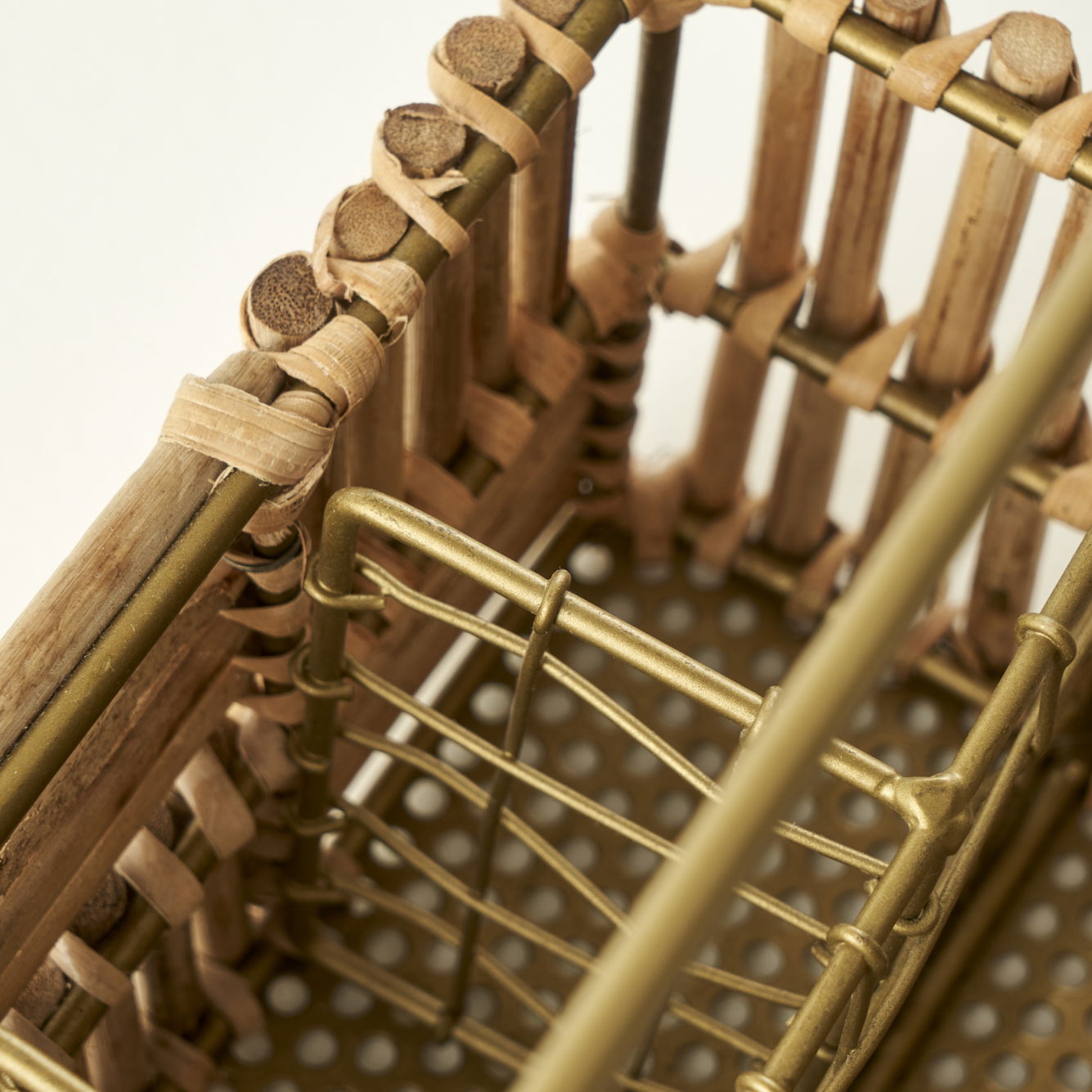 Dawn Rattan Flatware Stand