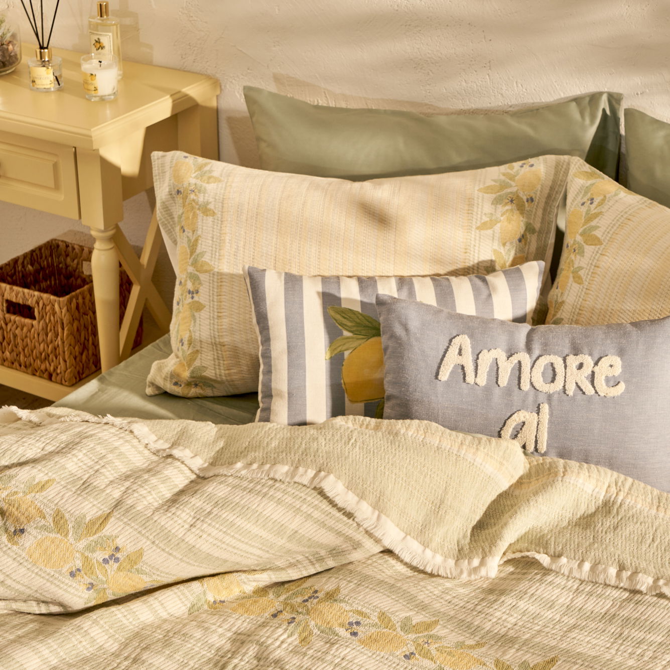 Lemoncello Cotton Jacquard Coverlet with Shams