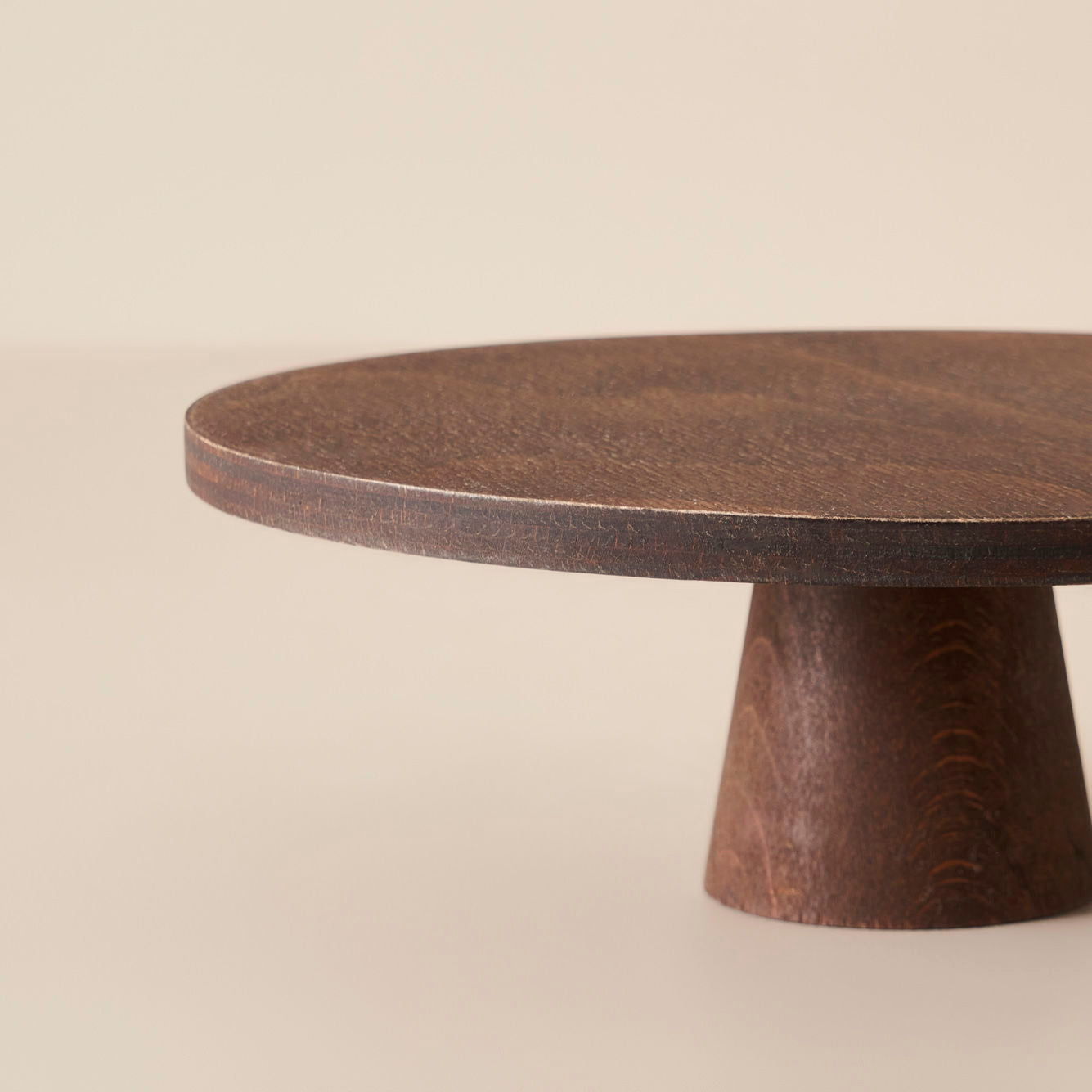 Aris Rustic Wood Cake Stand