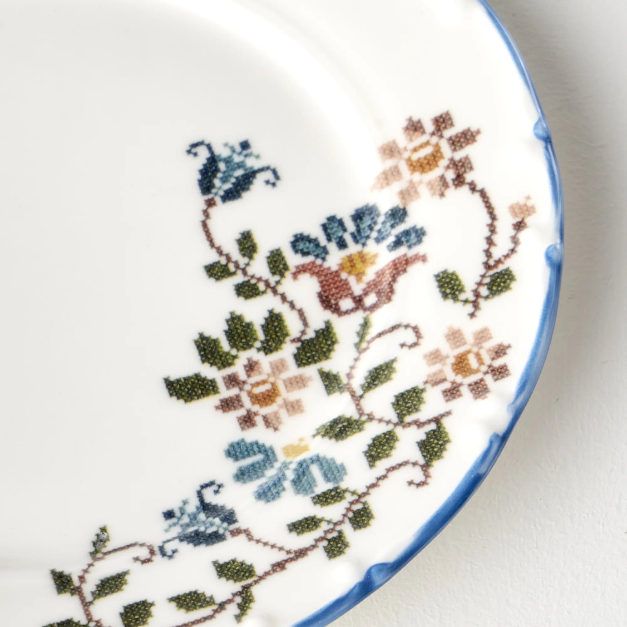 Vintage Dessert Plate (Set of 4)