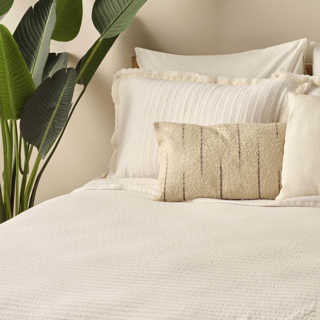 Vintage Coverlet with Shams