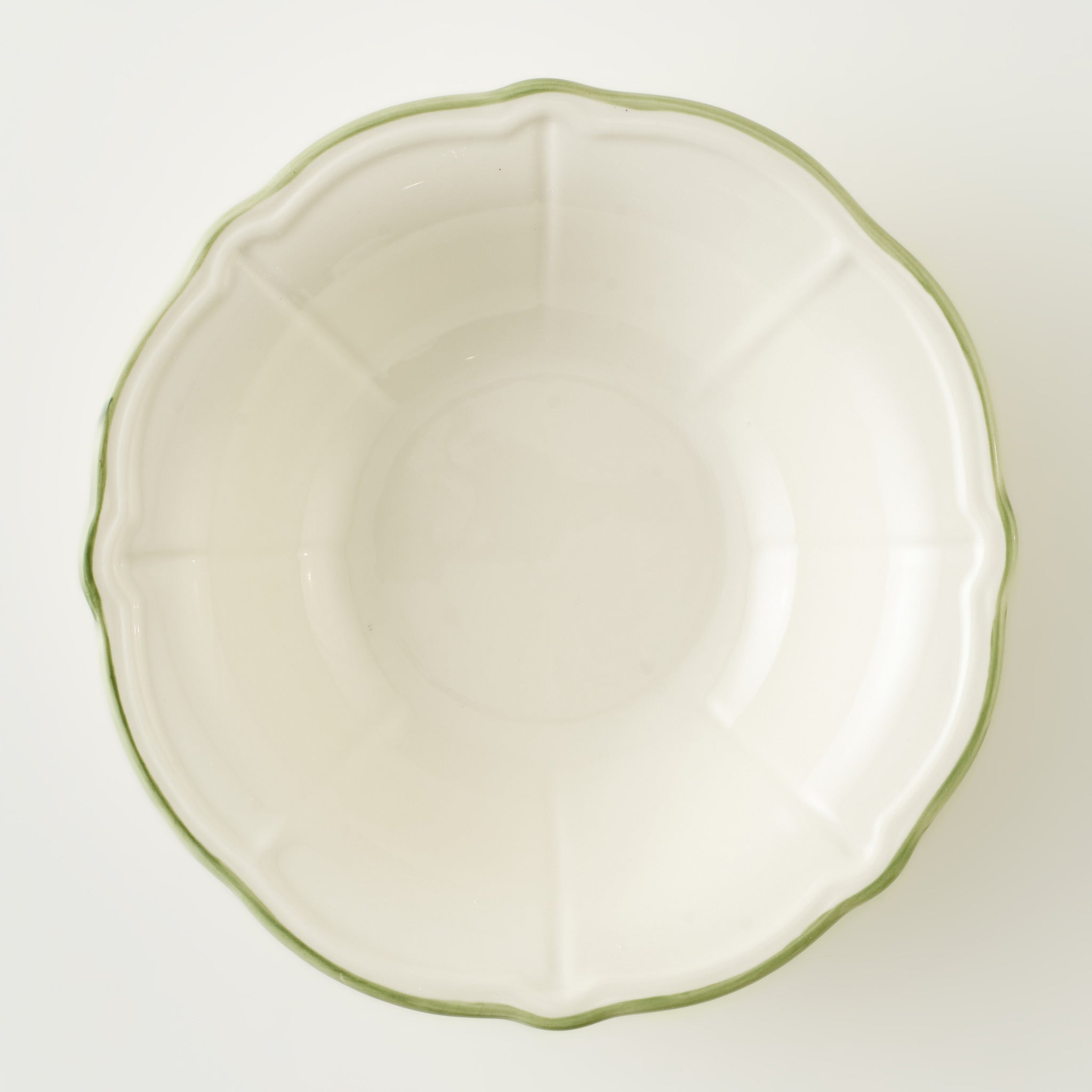 Julia Scalloped Stoneware Salad Bowl