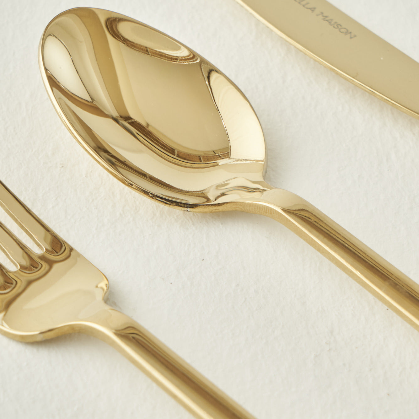 Siena 18-Piece Gold Flatware Set