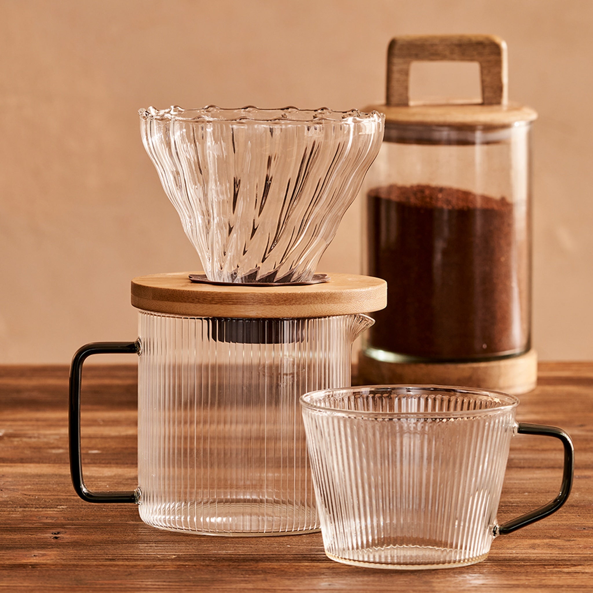 Blaze Glass Mug with Black Handle