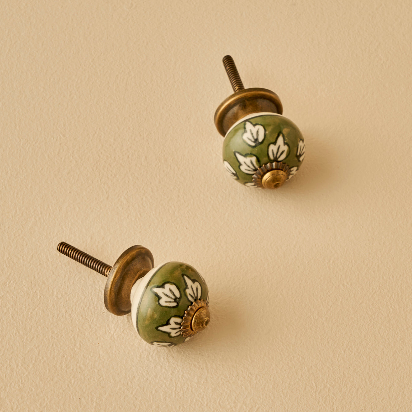 Vera Ceramic Cabinet Knobs (Set of 2)