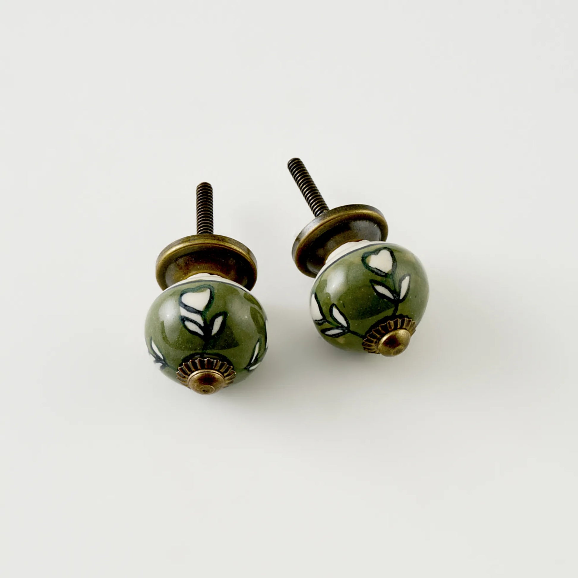 Priel Cabinet Knobs (Set of 2)