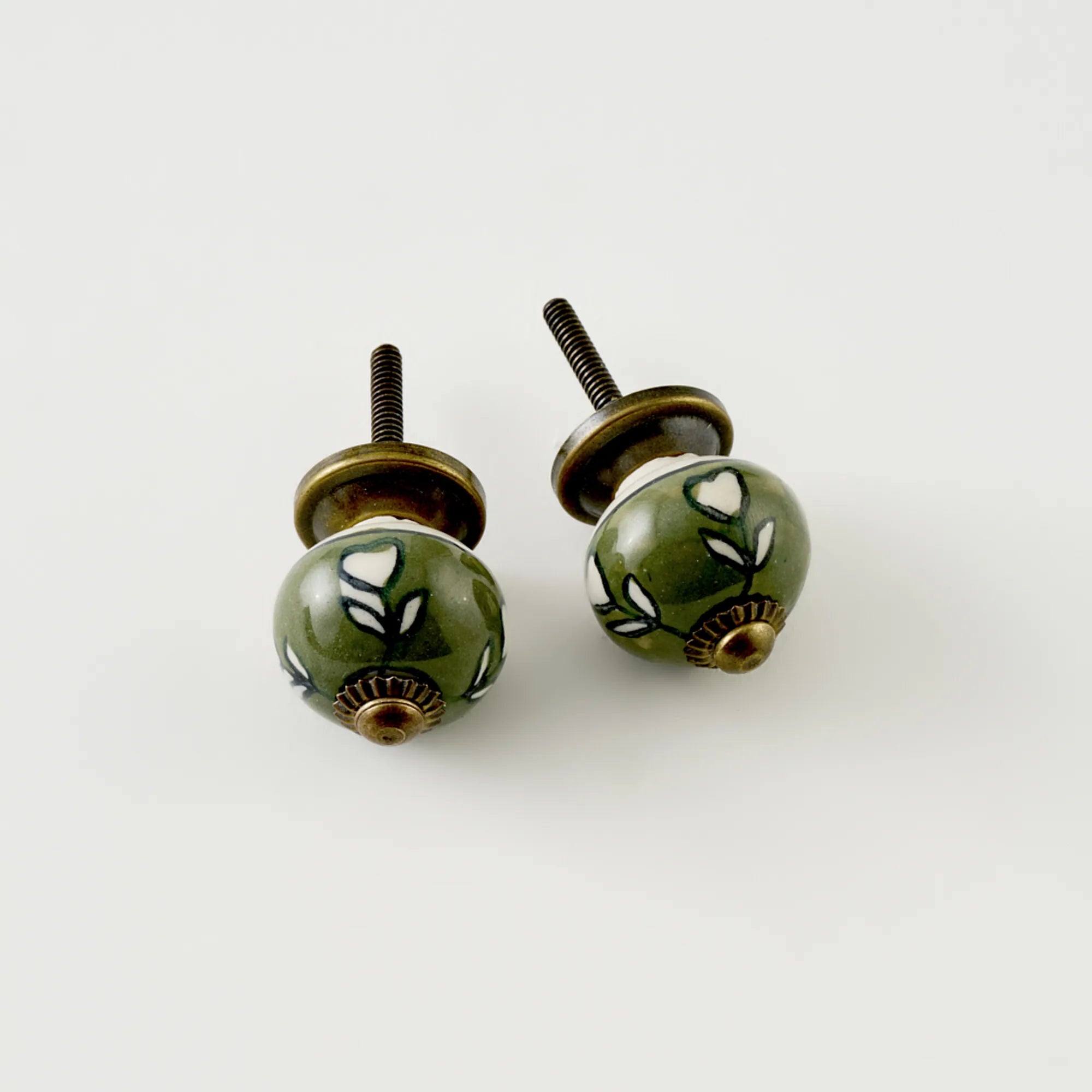 Priel Cabinet Knobs (Set of 2)