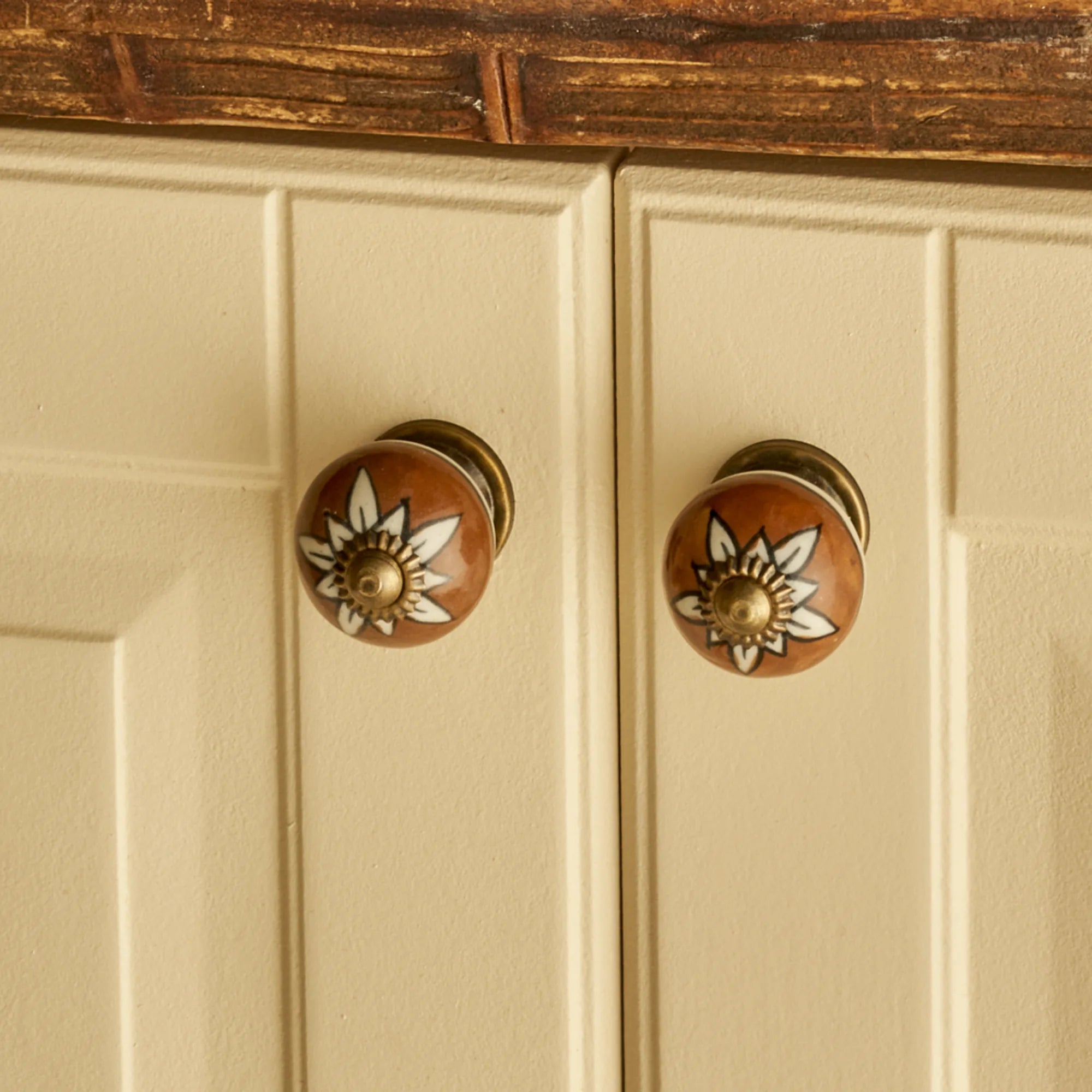 Emery Cabinet Knobs (Set of 2)