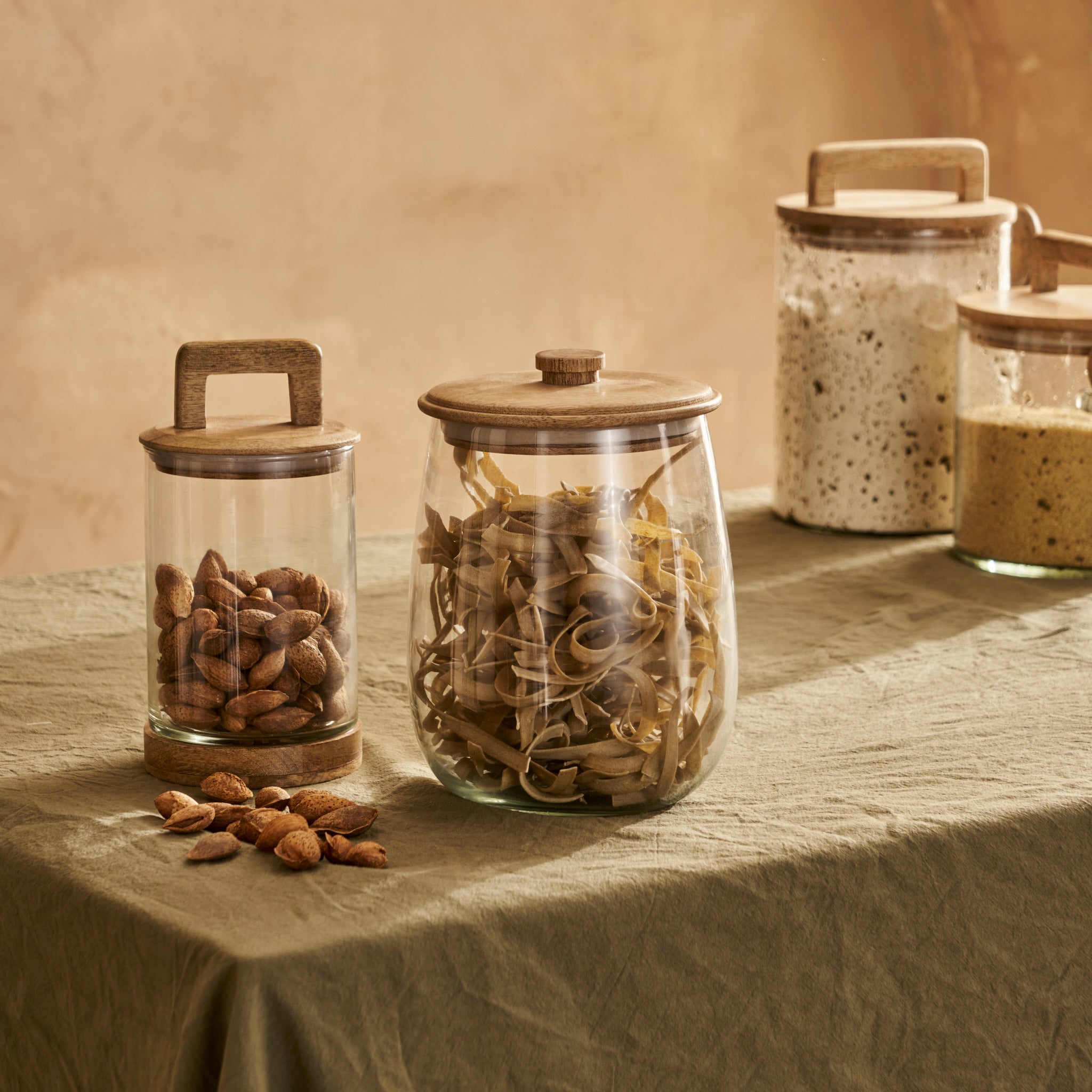 Verre Glass Jar with Mango Wood Lid