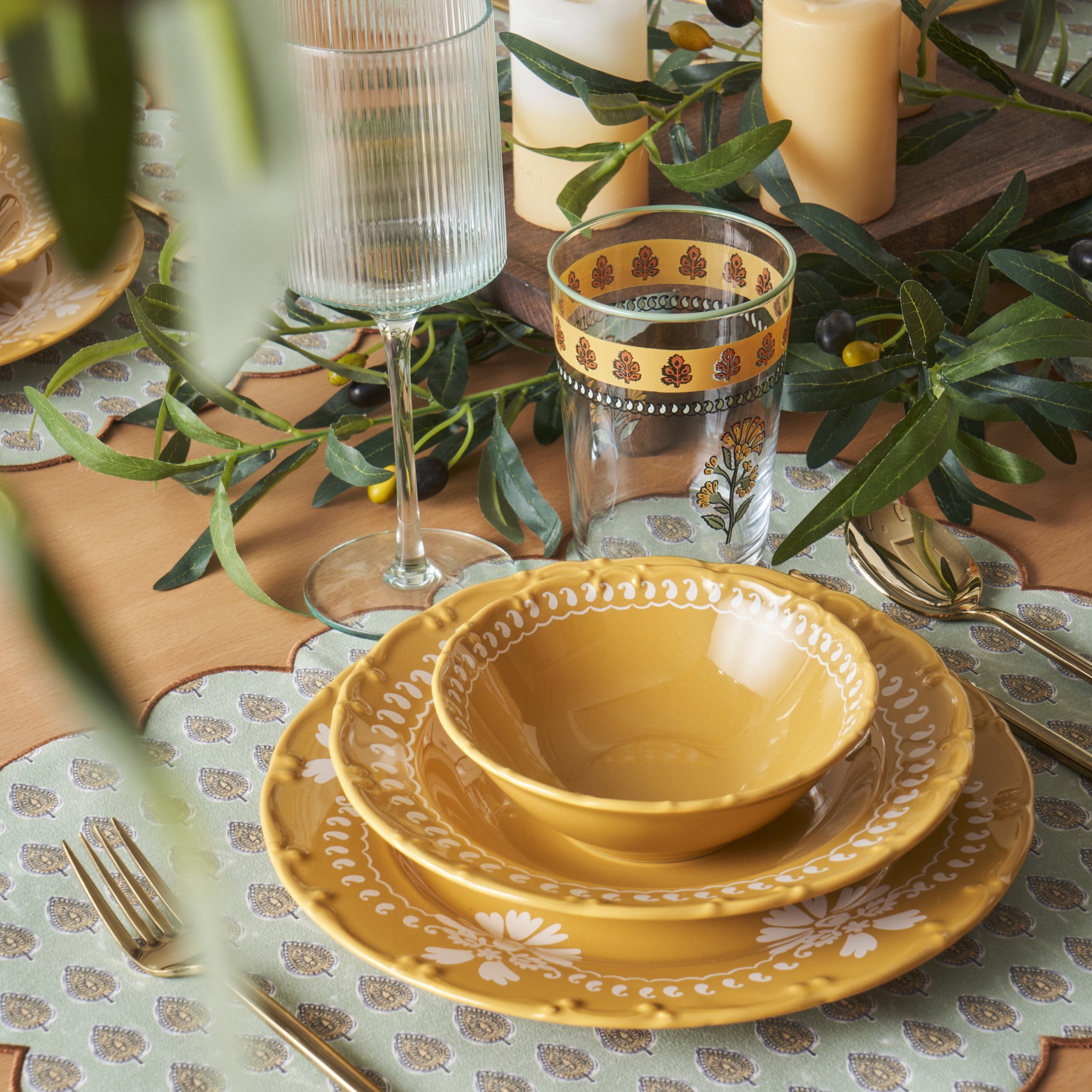 Indian 12 Piece Porcelain Mustard Dinnerware Set