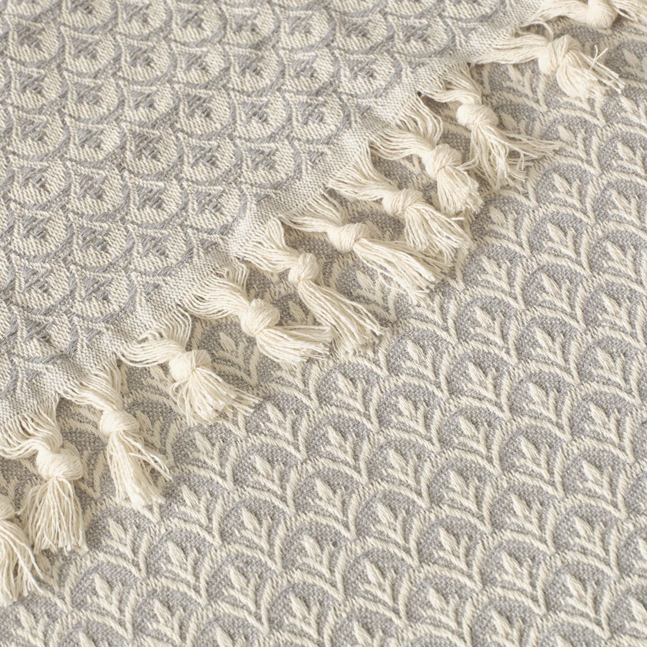Silvana Patterned Bedspread with Tassels
