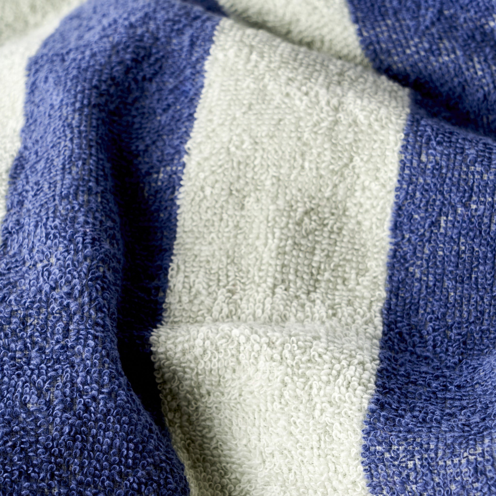 Line Cotton Bath Towel