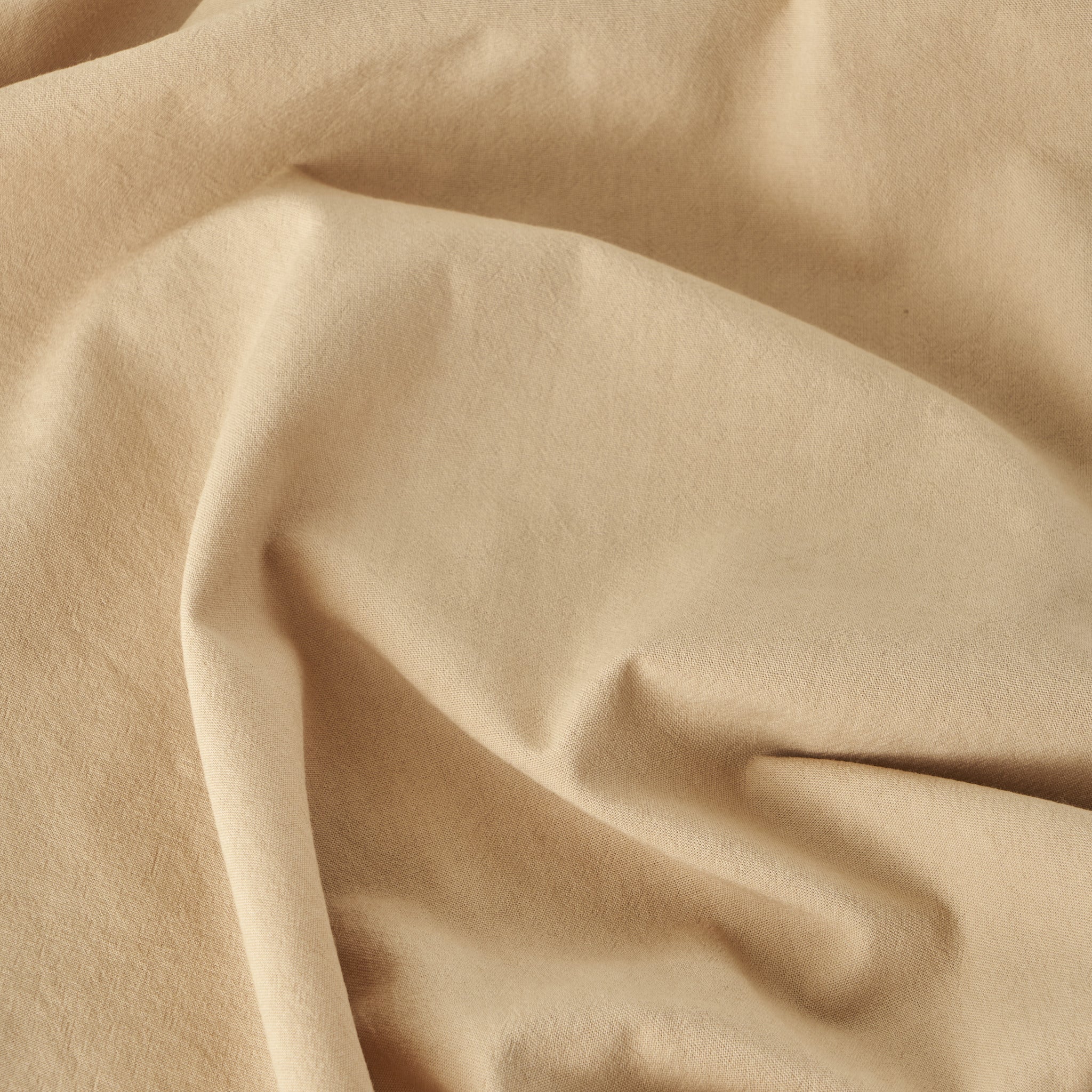 Elegance Ruffled Cotton Table Runner