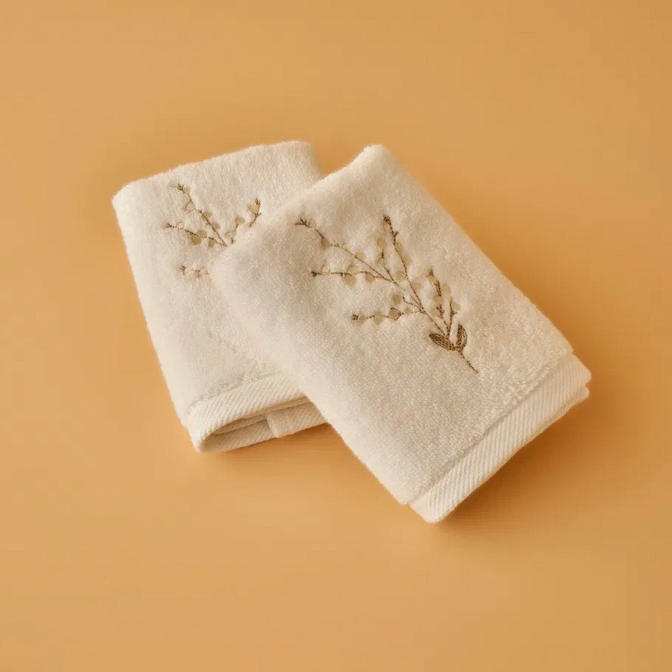 Exclusive Floral Embroidered Cotton Towel Set (4 Piece)
