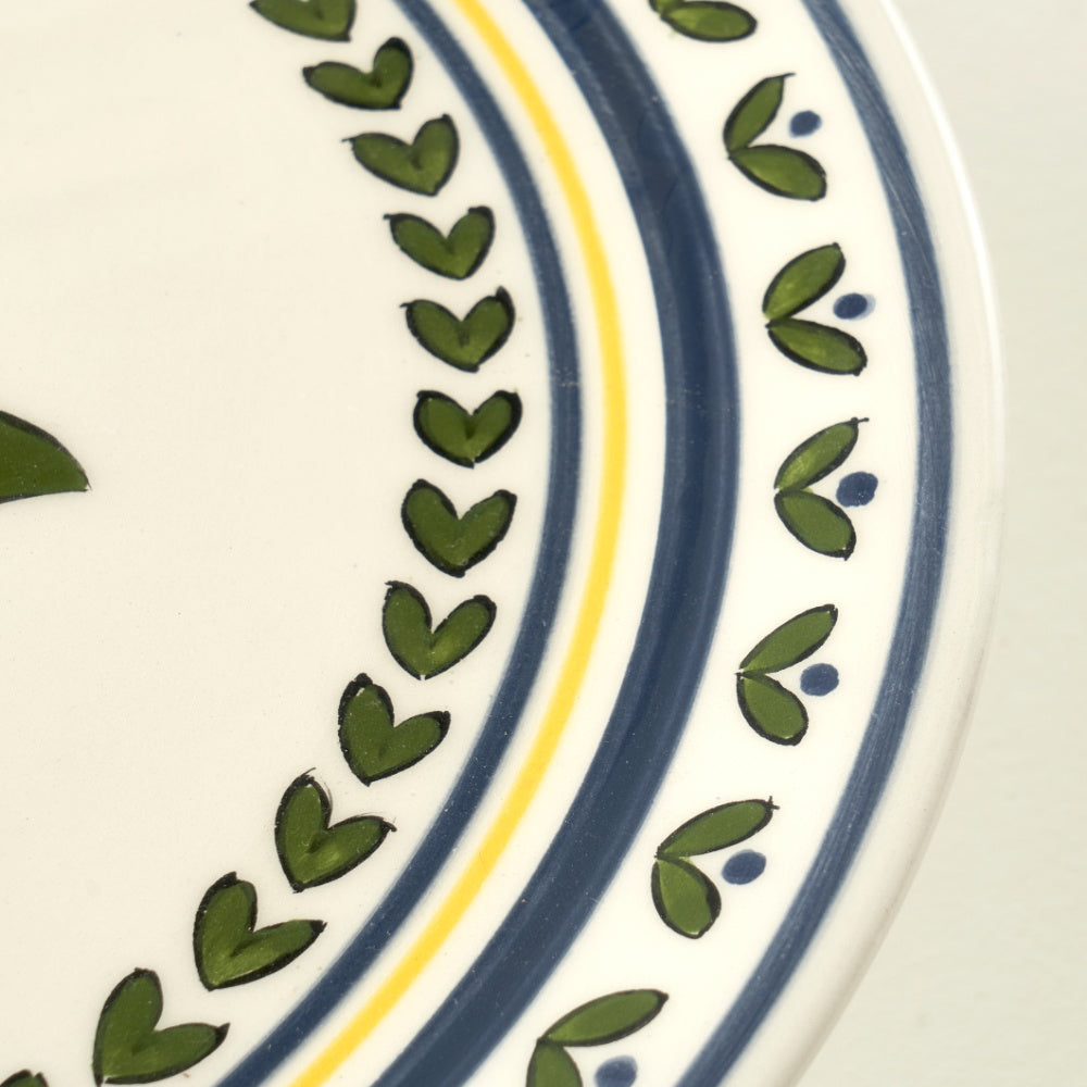 Limoncello Cake Stand texture detail