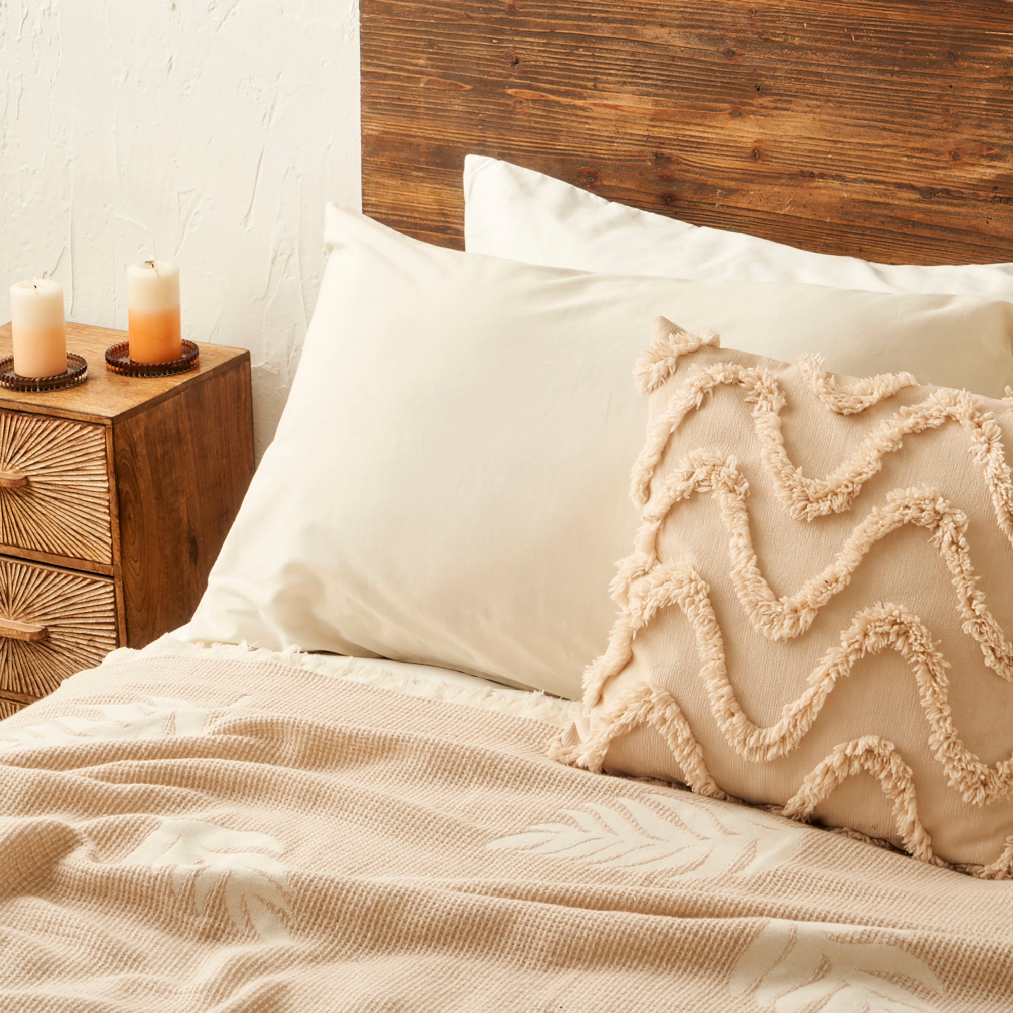 Amaya Coverlet detail view