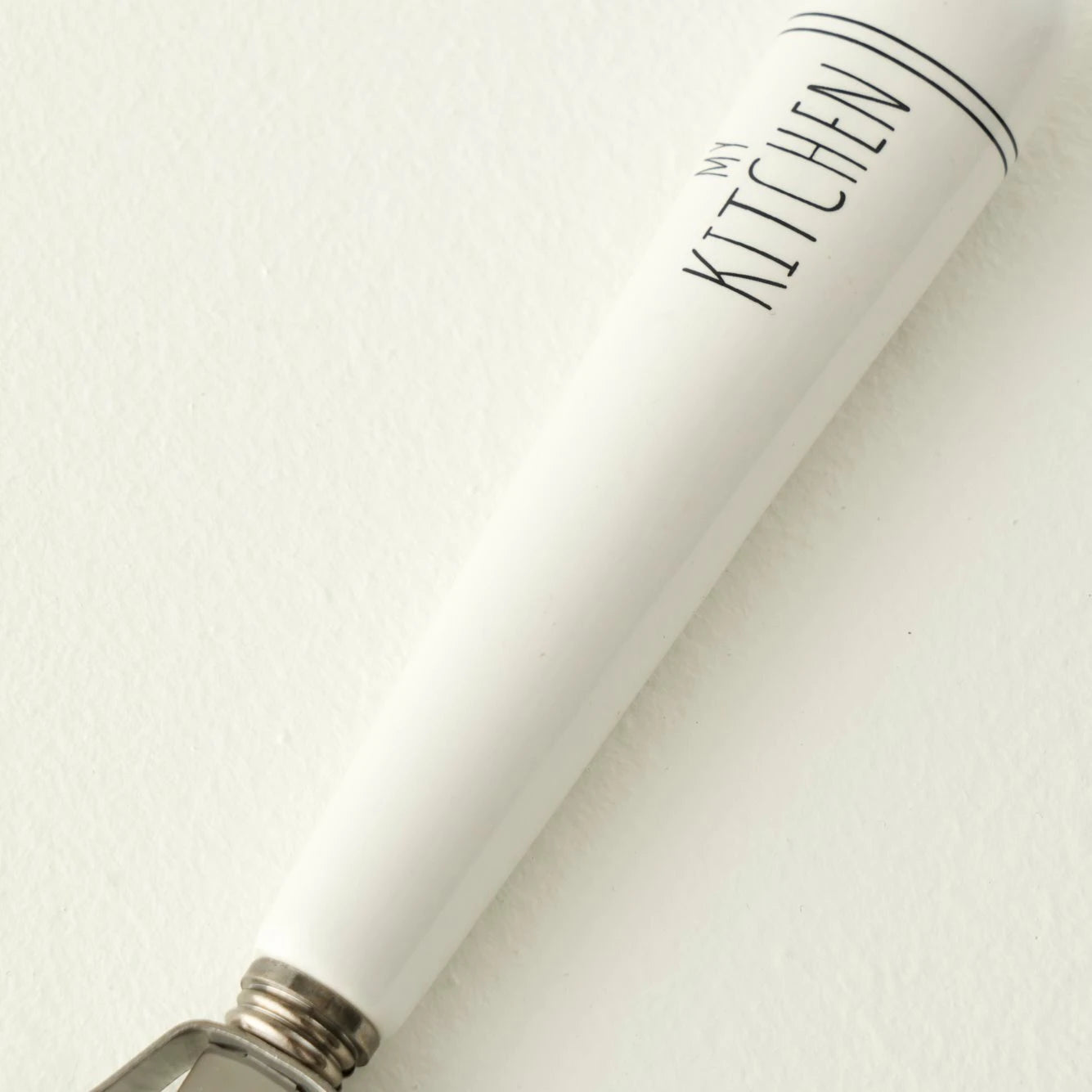 My Kitchen Pizza Wheel with Porcelain Handle