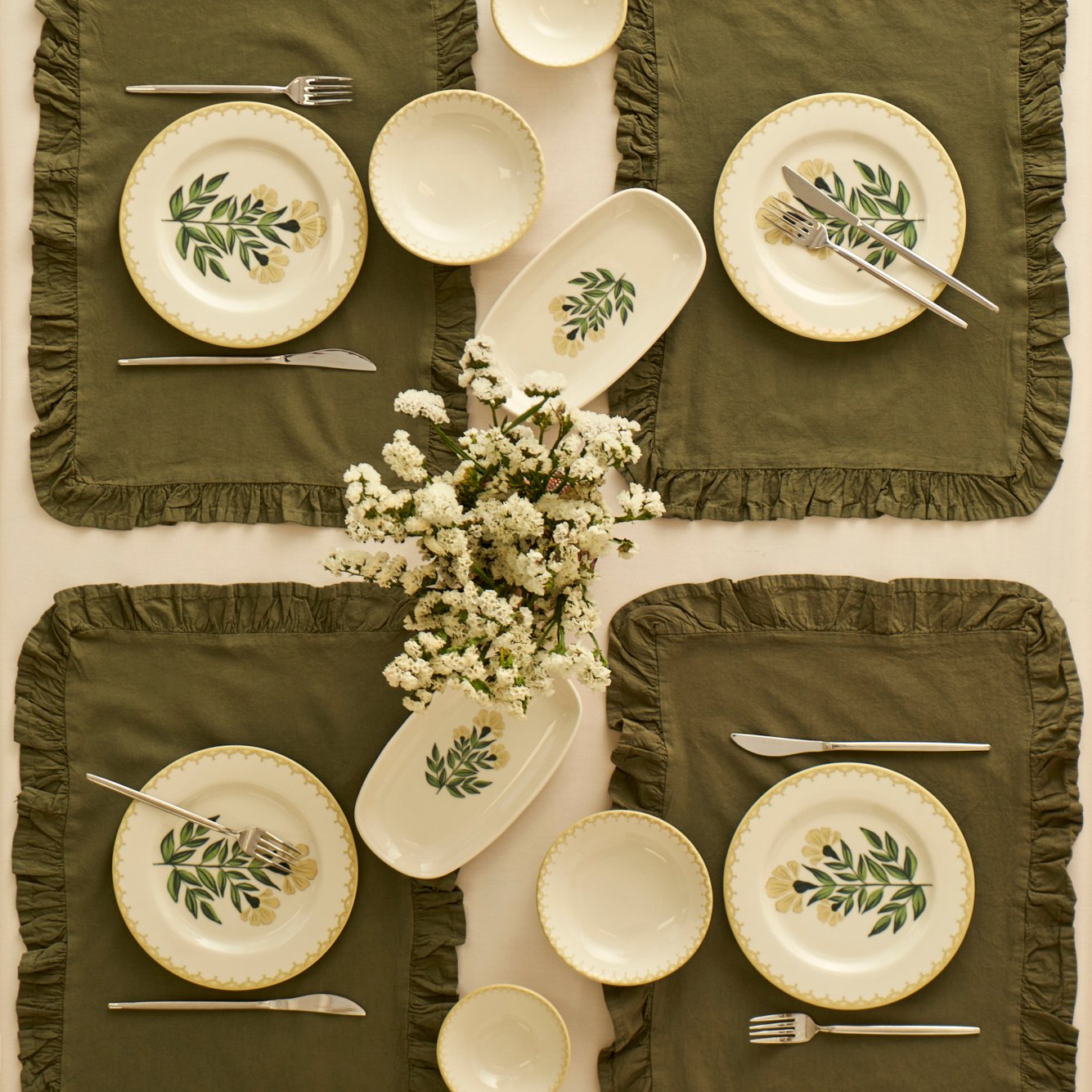 Lena Floral Motif Porcelain Breakfast Set (10 Pieces)