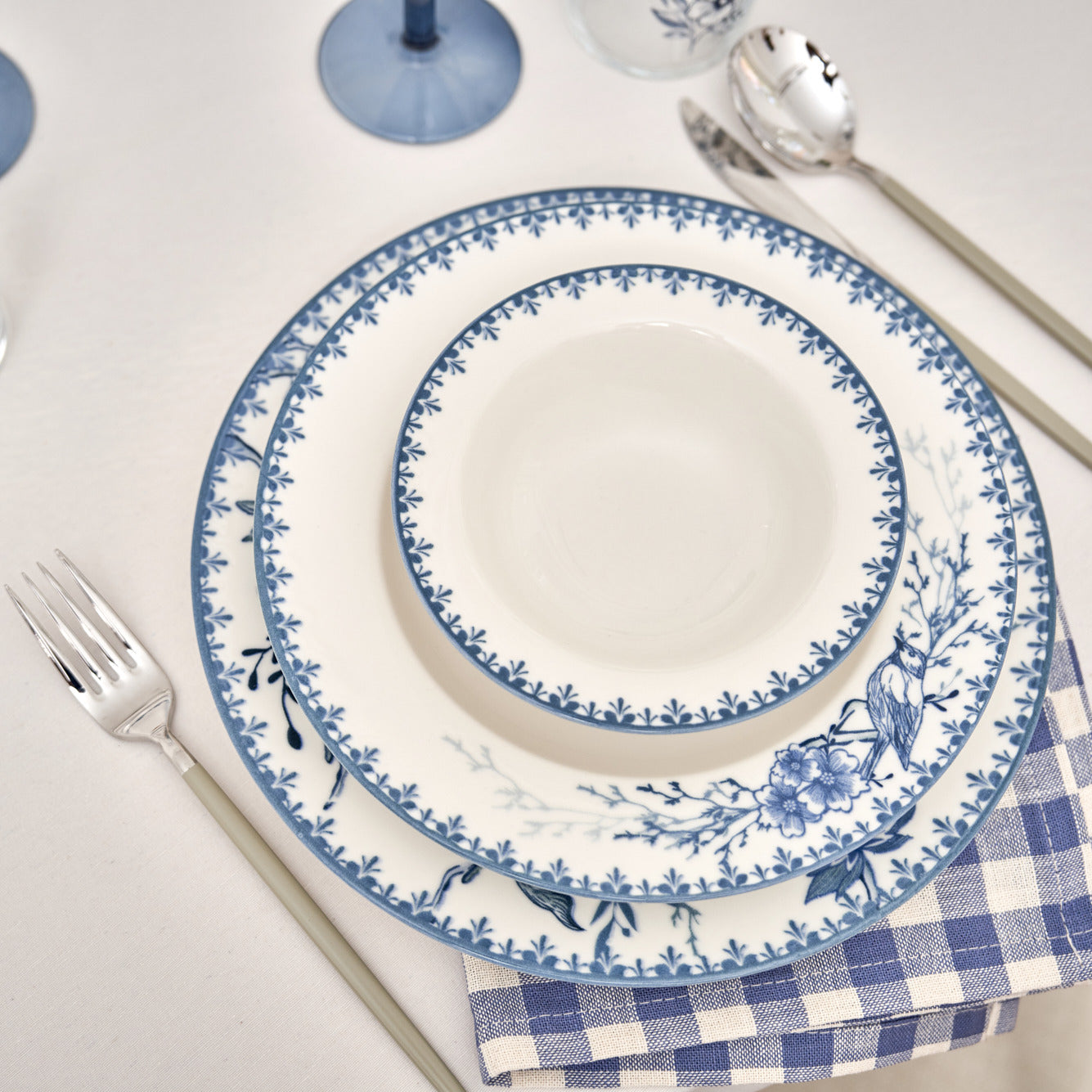 Bleu Blanc Porcelain Dinner Plate