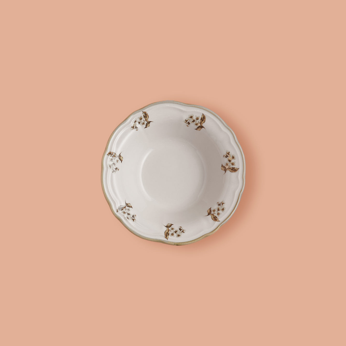 Julia 24 Piece Porcelain Dinnerware Set