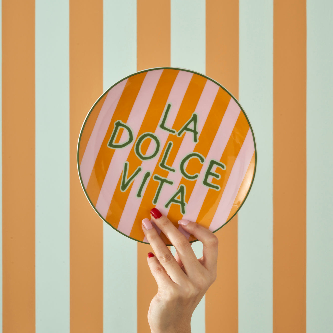 Line Dessert Plate