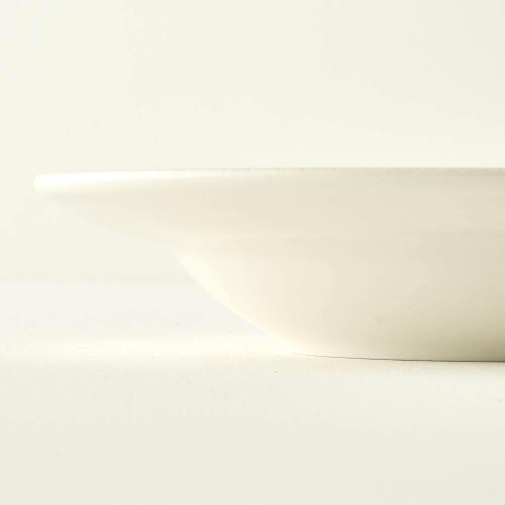 Bon Appétit Pasta Plate texture detail