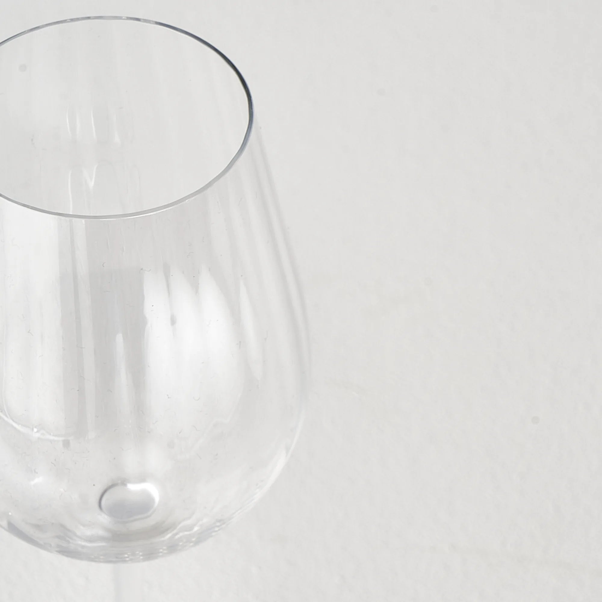 Columba Wine Glass