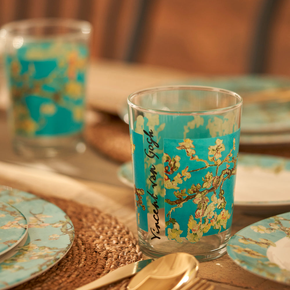 Van Gogh Almond Blossom Tumbler detail view