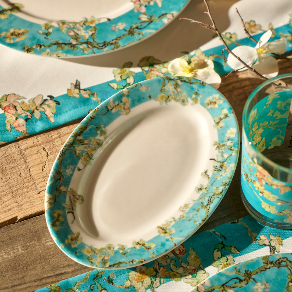 Van Gogh Almond Blossom Serving Platter detail view