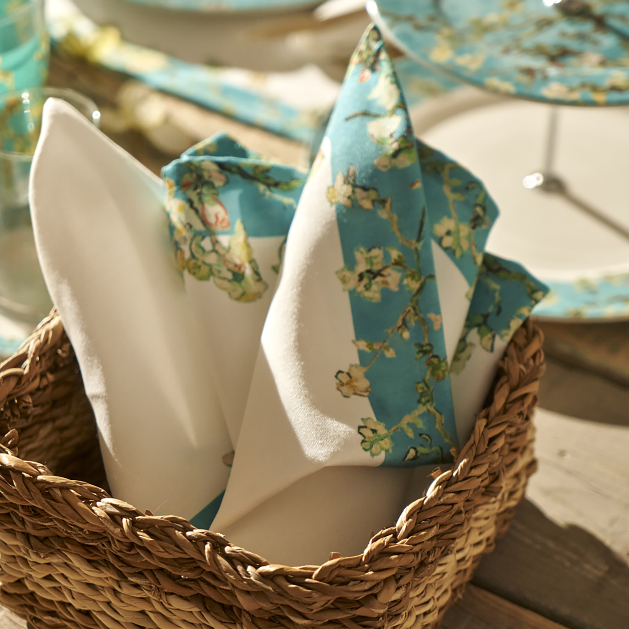 Van Gogh Almond Blossom Printed Napkin detail view