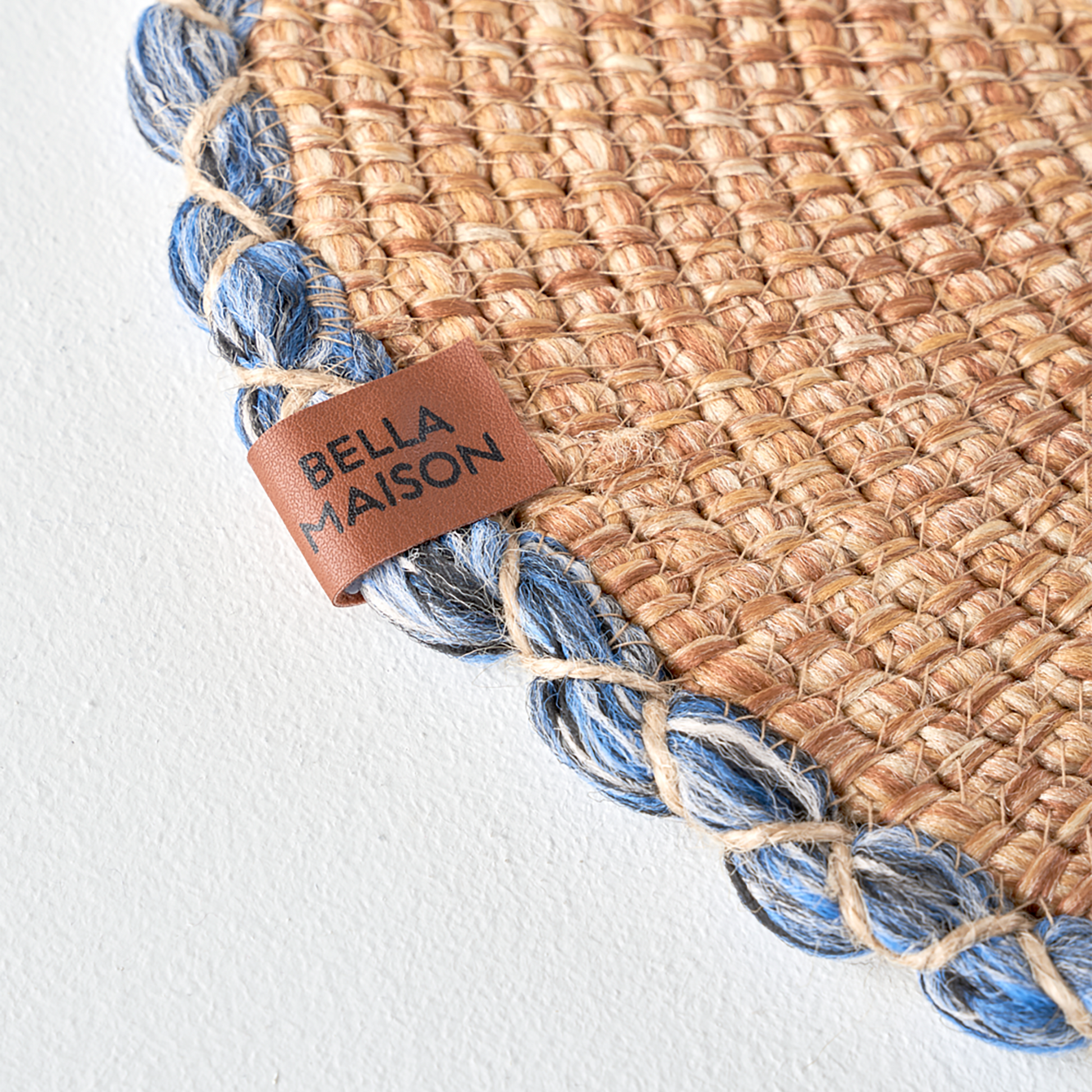 Santana Woven Placemat detail view