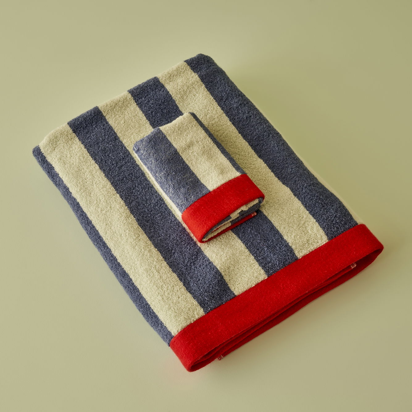 Line Cotton Bath Towel