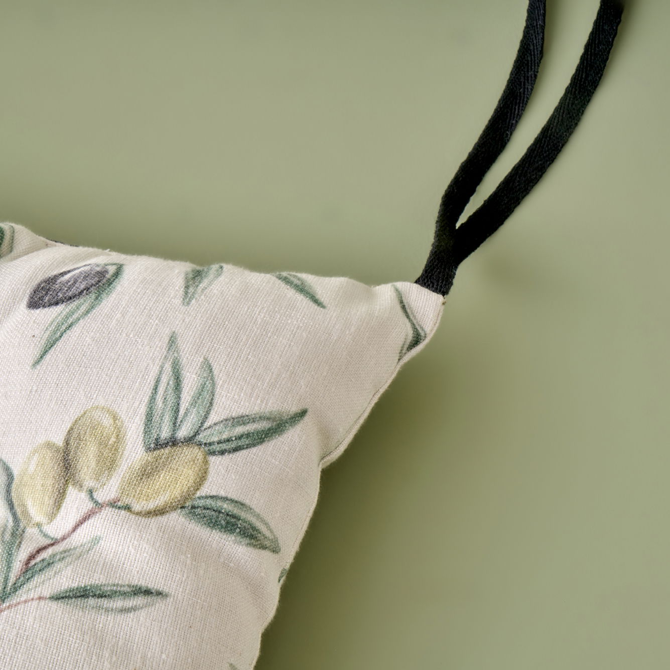 Olive Print Chair Cushion