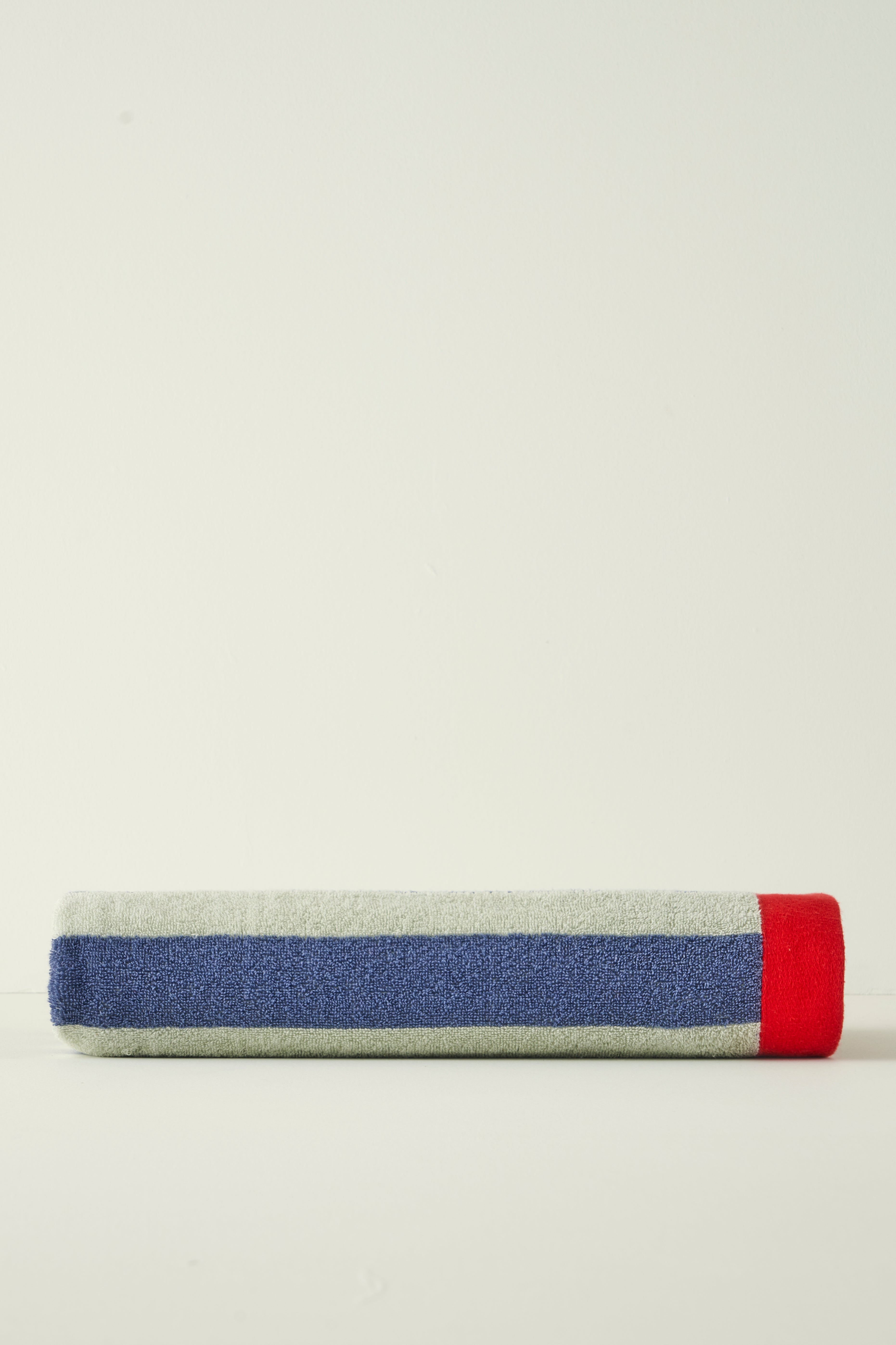 Line Cotton Bath Towel