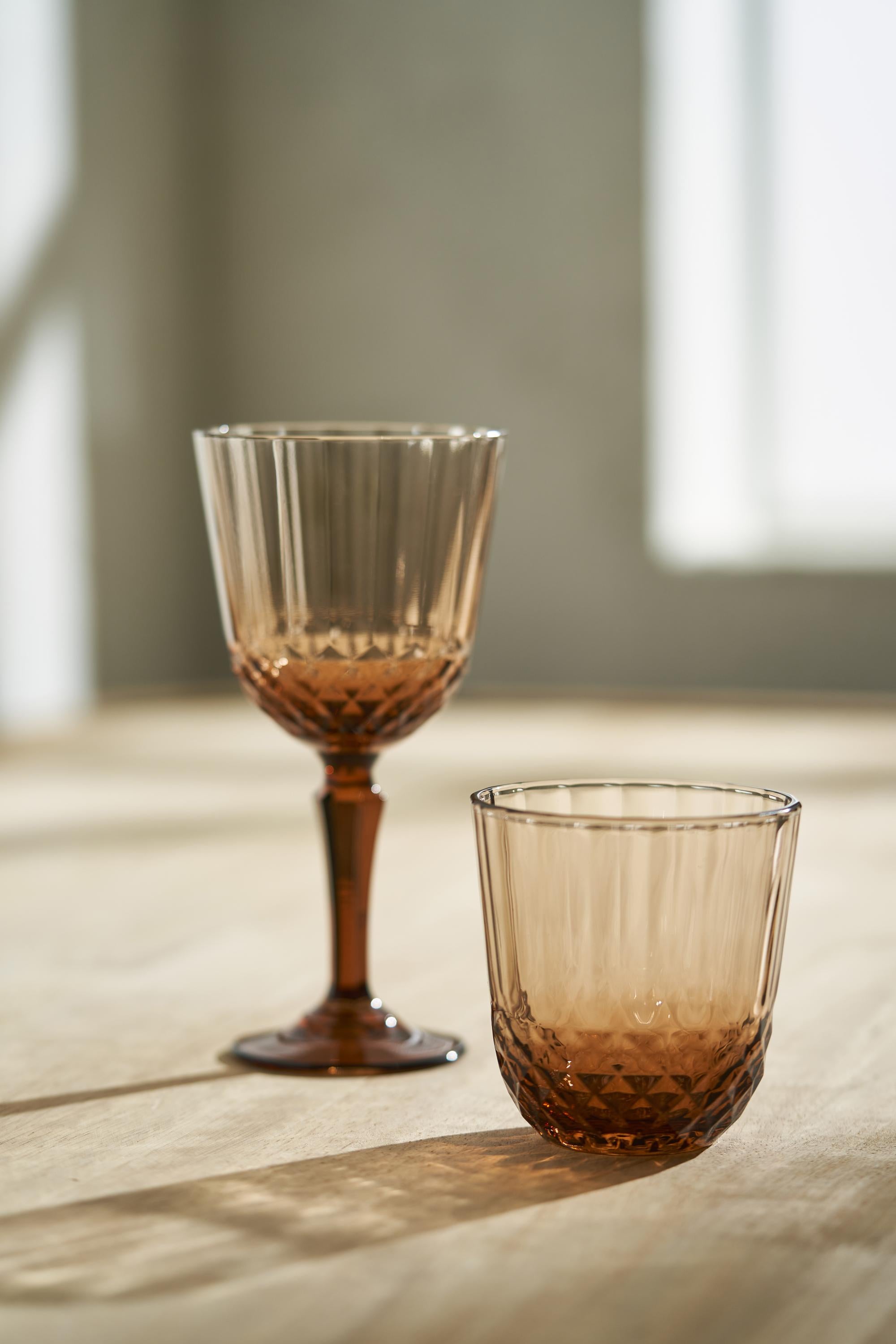 Colore Crystal Cut Wine Glass