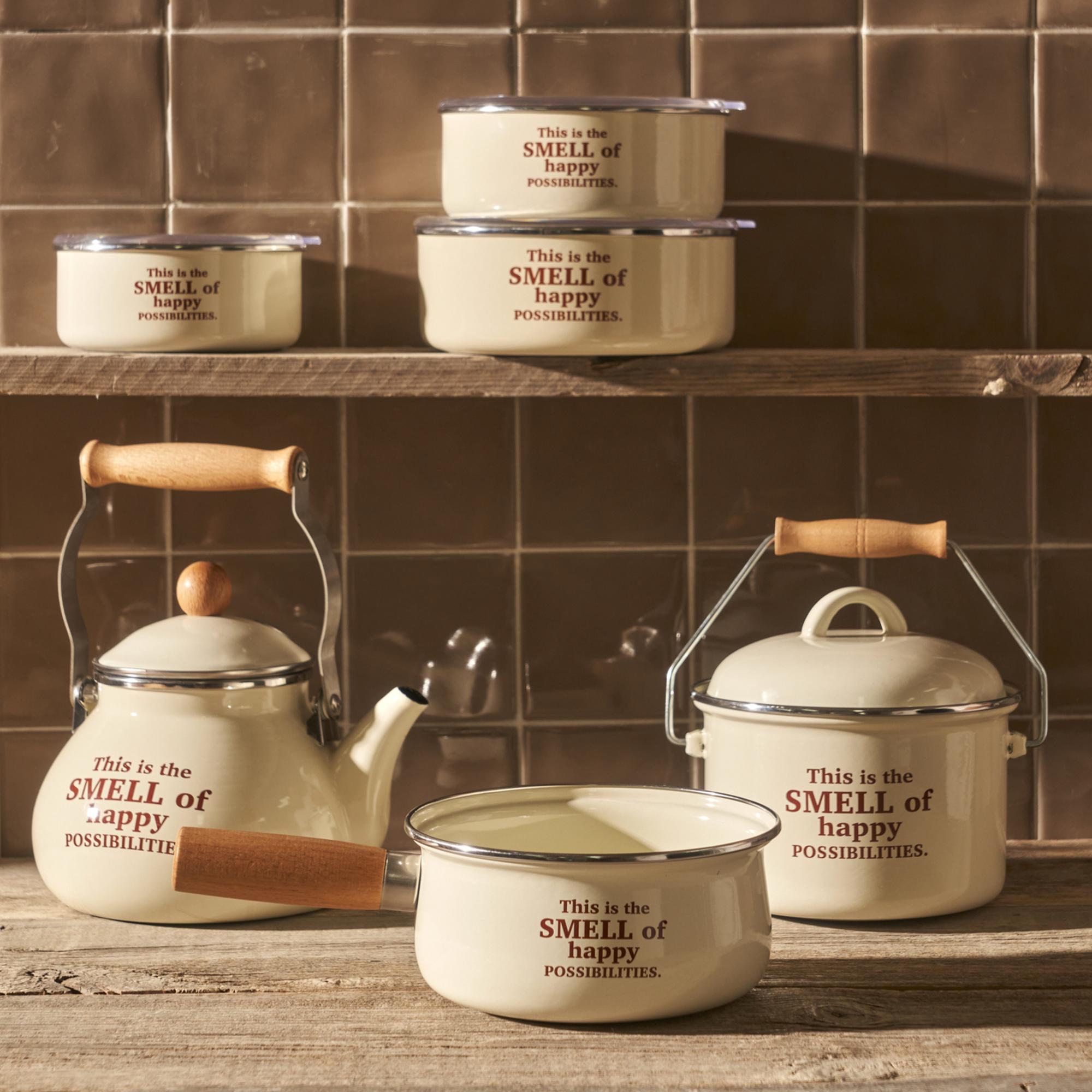 Cozy Enamel Saucepan with Wooden Handle