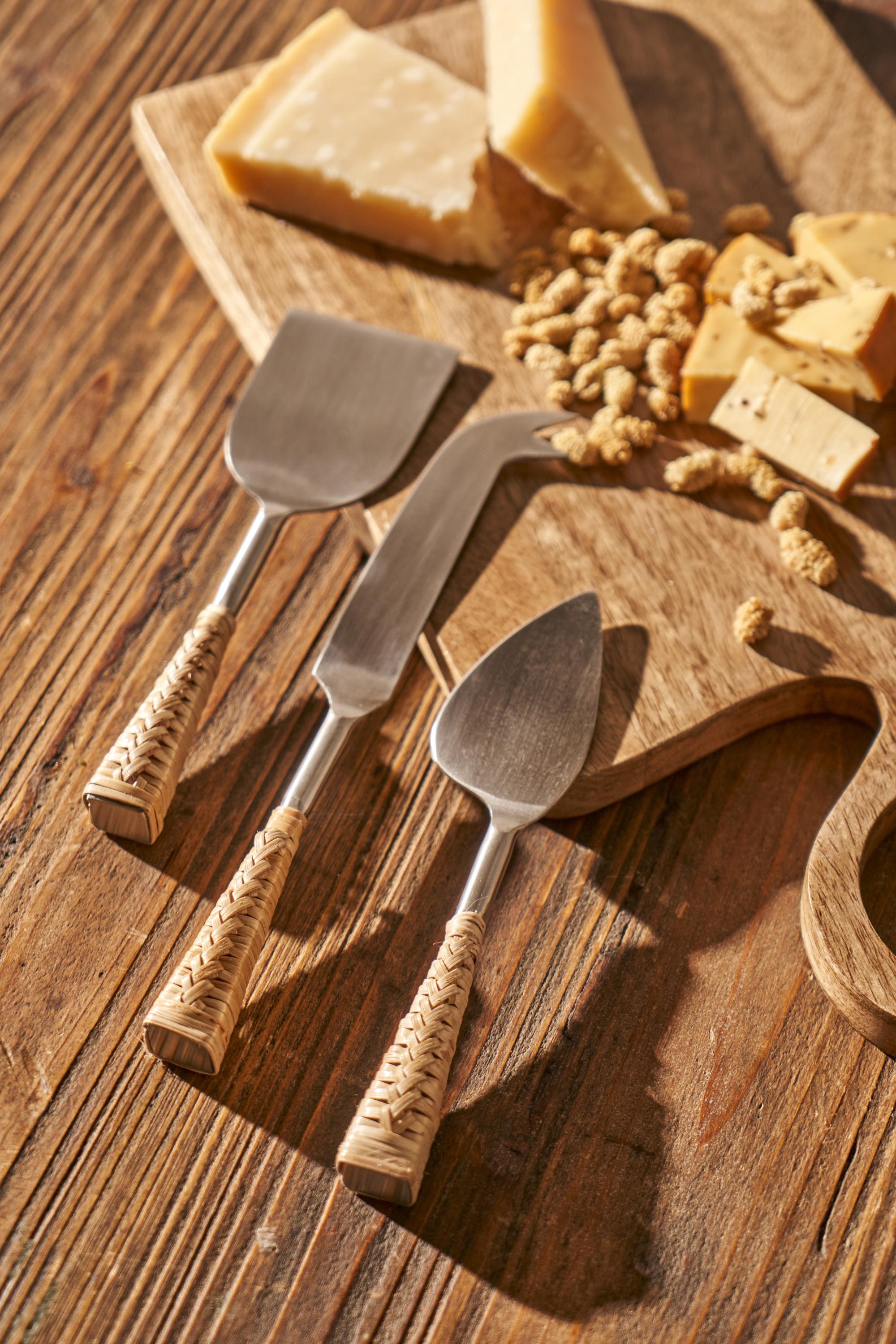 Varna Rattan Wrapped Cheese Knife Set (3-Piece)