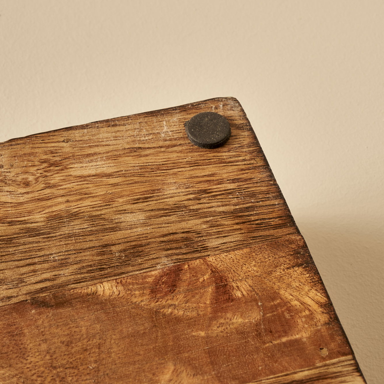 Cera Carved Mango Wood Decorative Tray