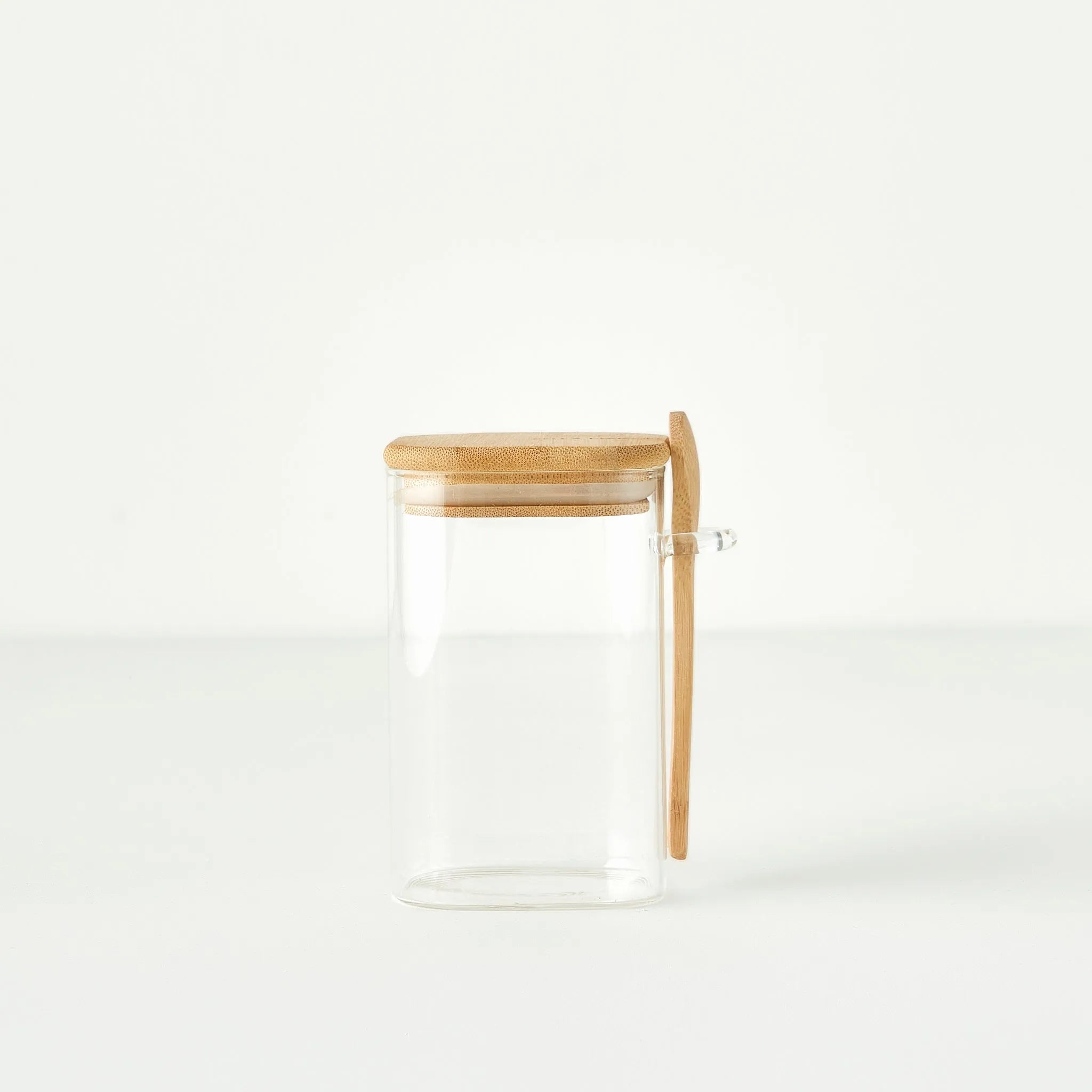 Alice Jar with Bamboo Lid & Spoon design detail