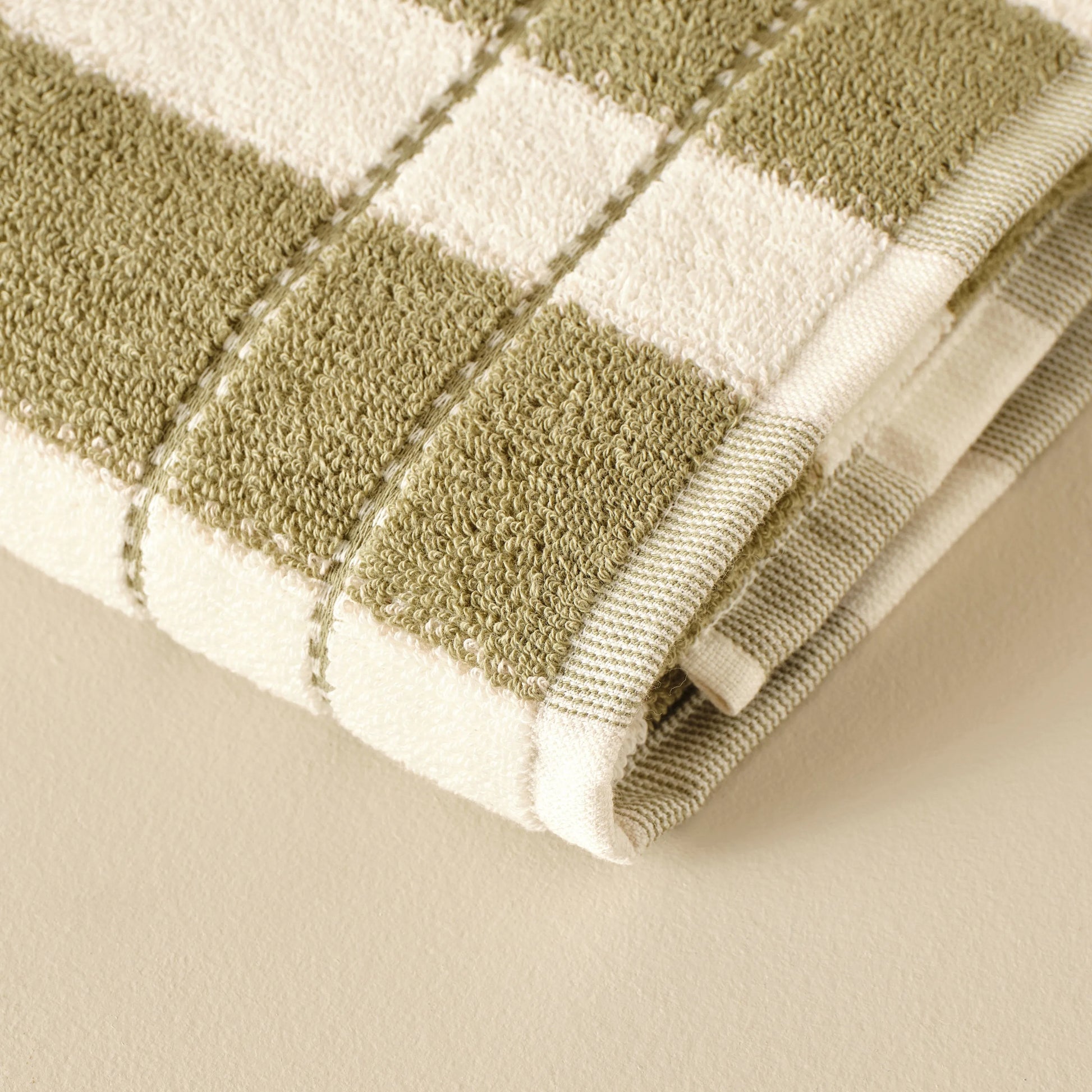 Belicia Striped Cotton Bath Towel texture detail