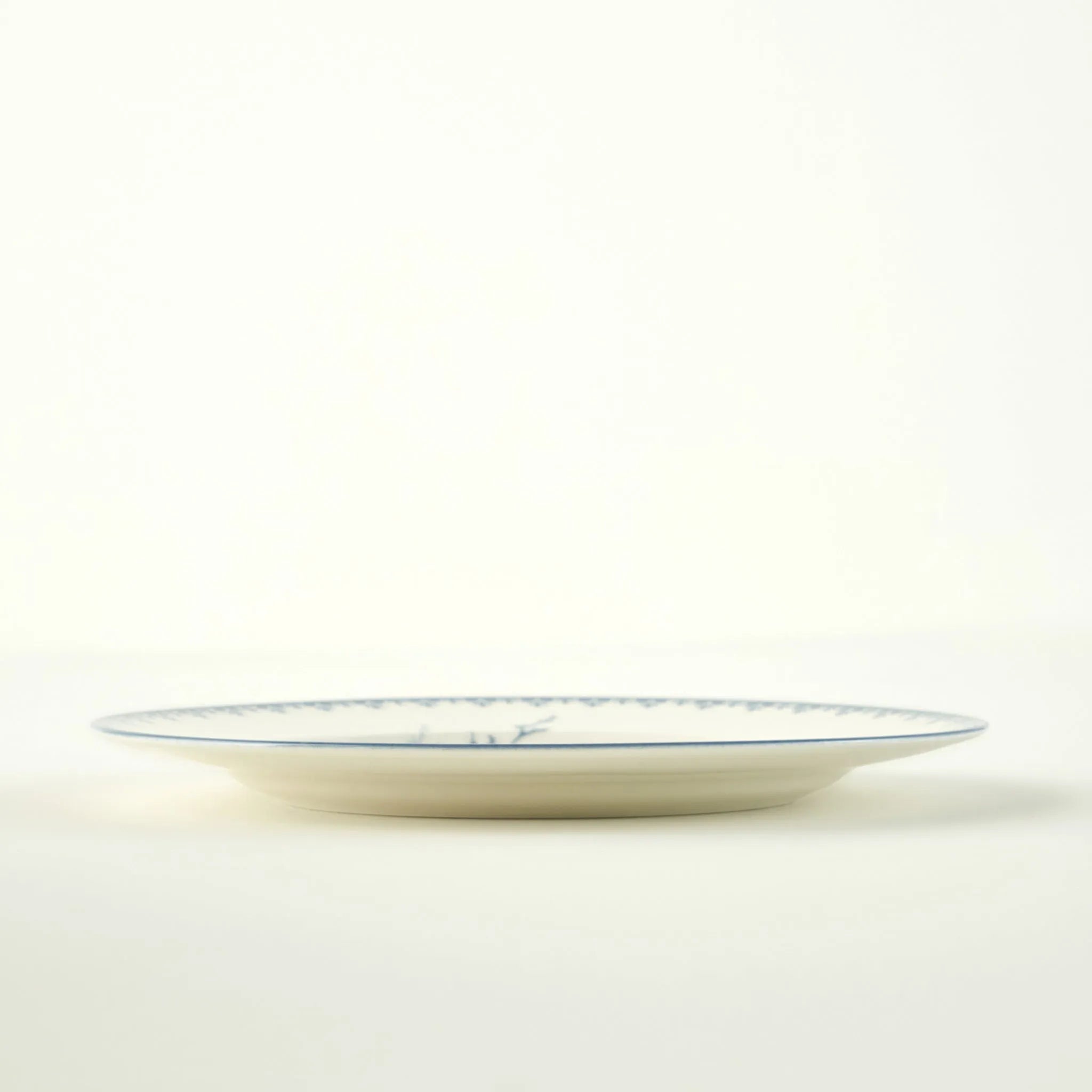 Bleu Blanc Porcelain Dessert Plate texture detail
