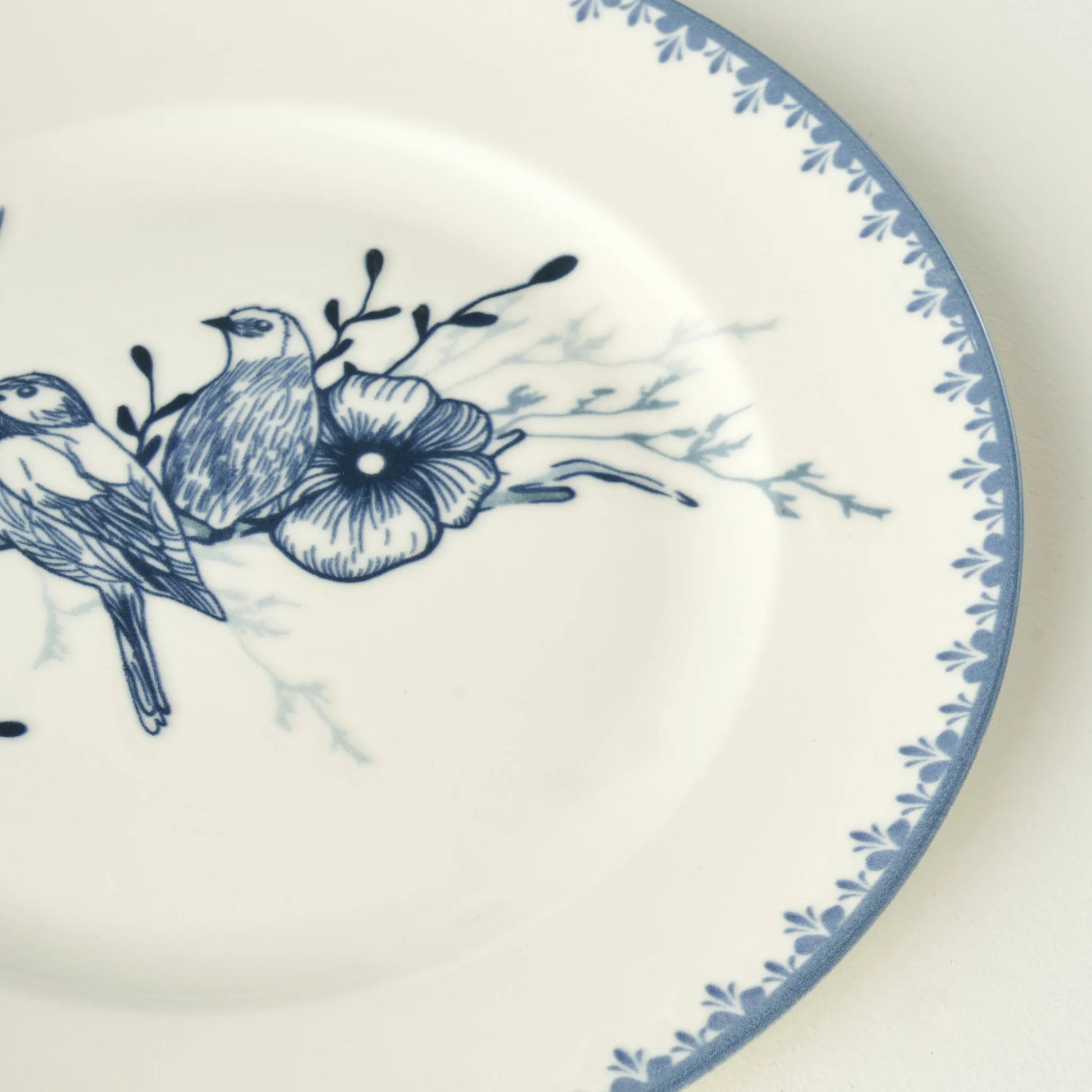 Bleu Blanc Porcelain Dessert Plate (Set of 4) detail view