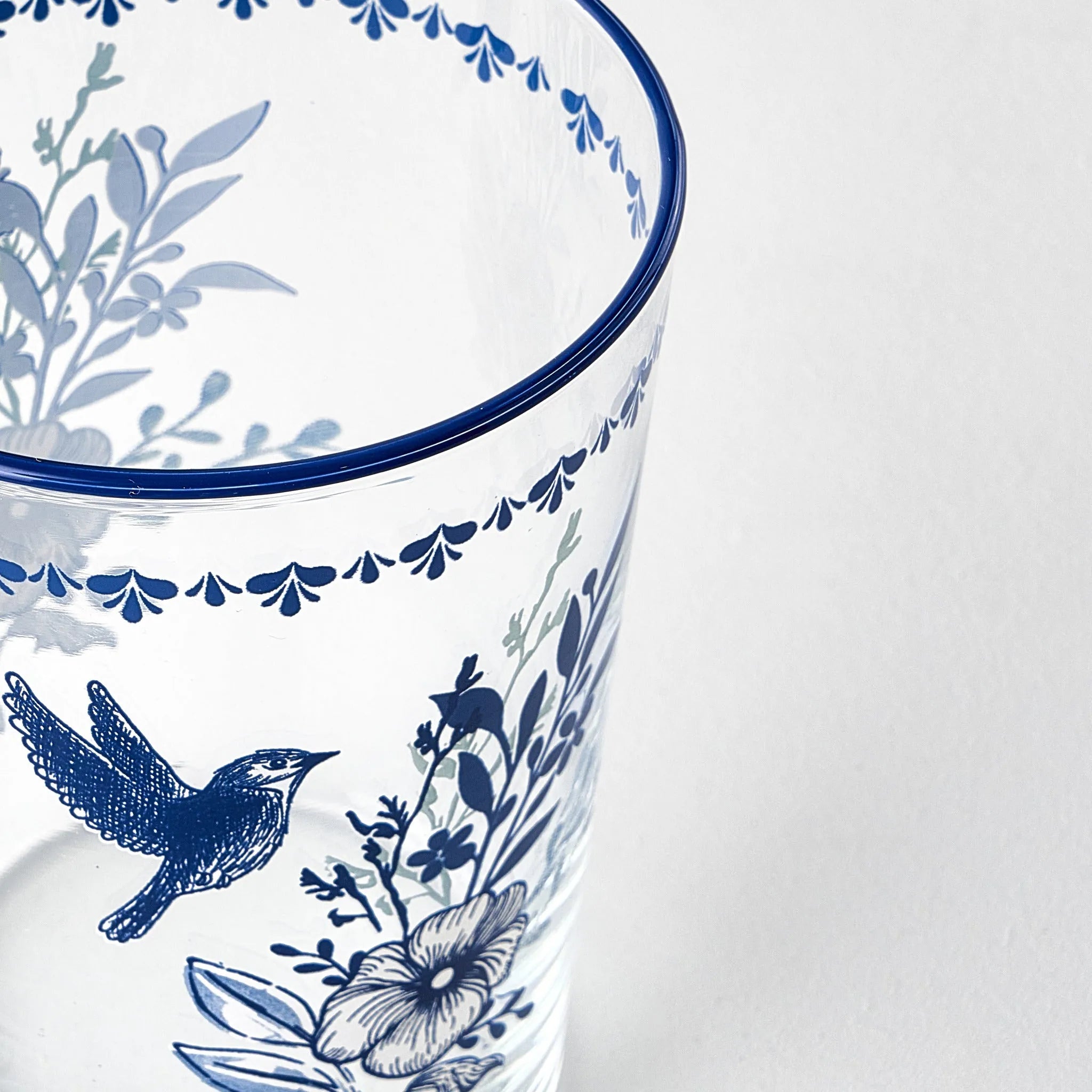 Bleu Blanc Tumbler detail view
