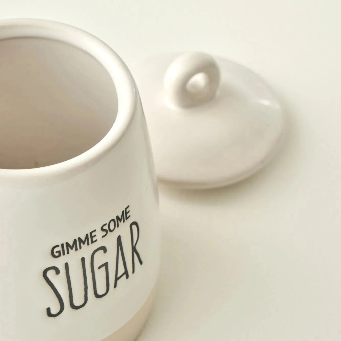 Bohemia Stoneware Sugar Bowl detail view