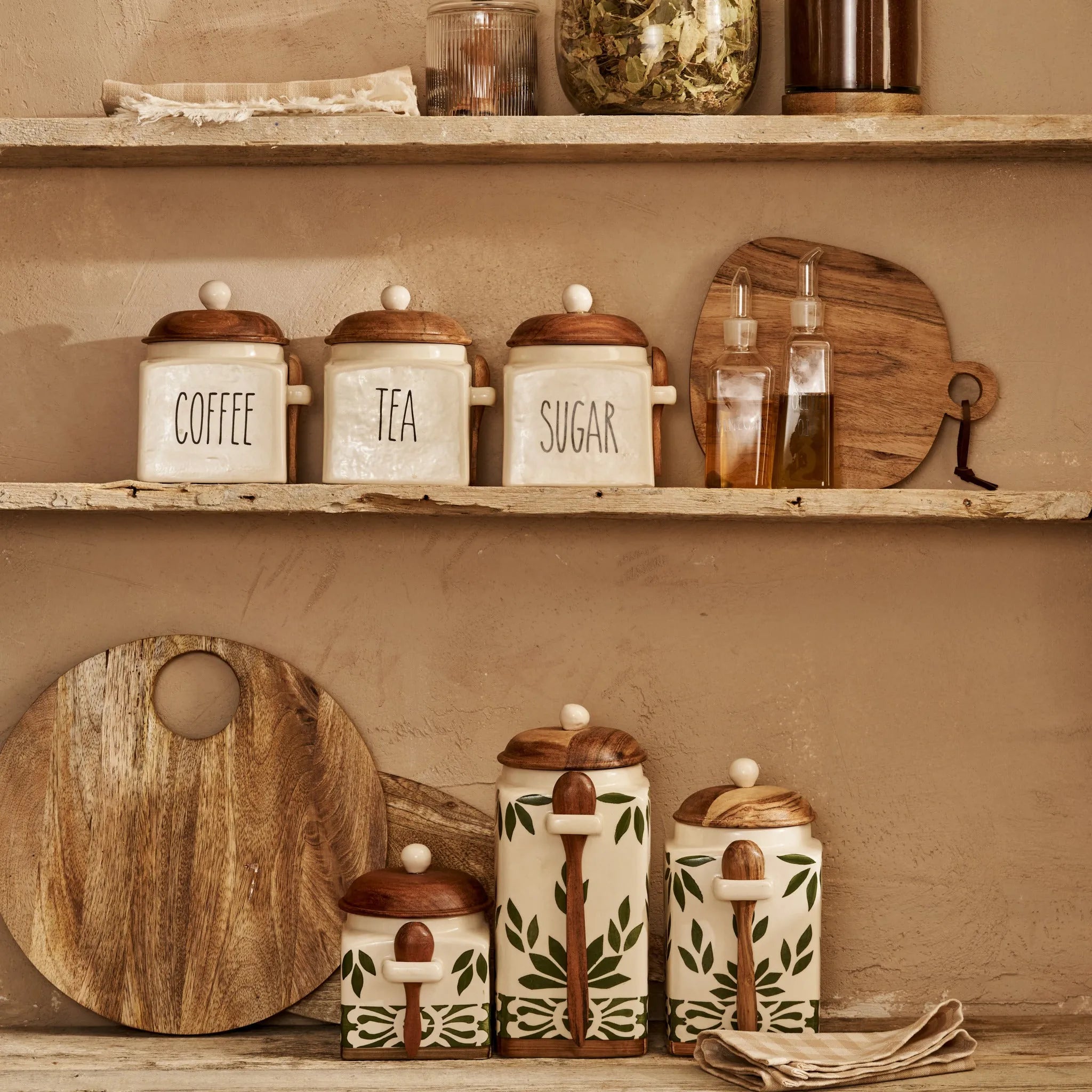 Brev Ceramic Jar with Acacia Lid & Spoon design detail