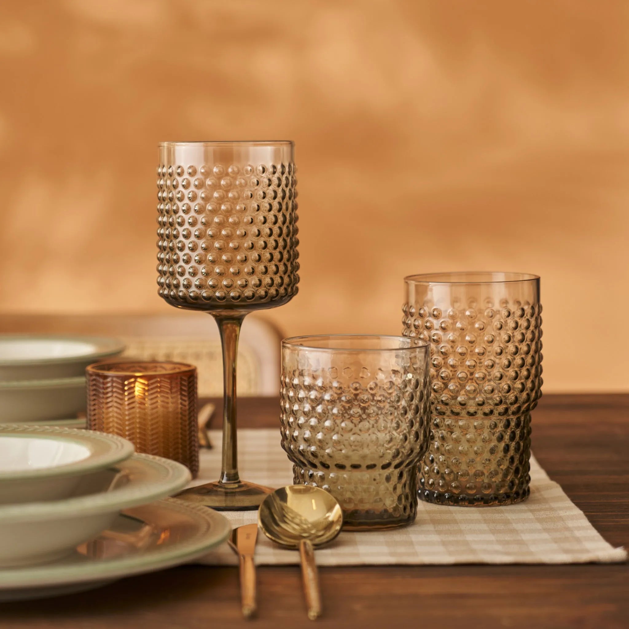 Bubble Hobnail Tumbler (Set of 6) design detail